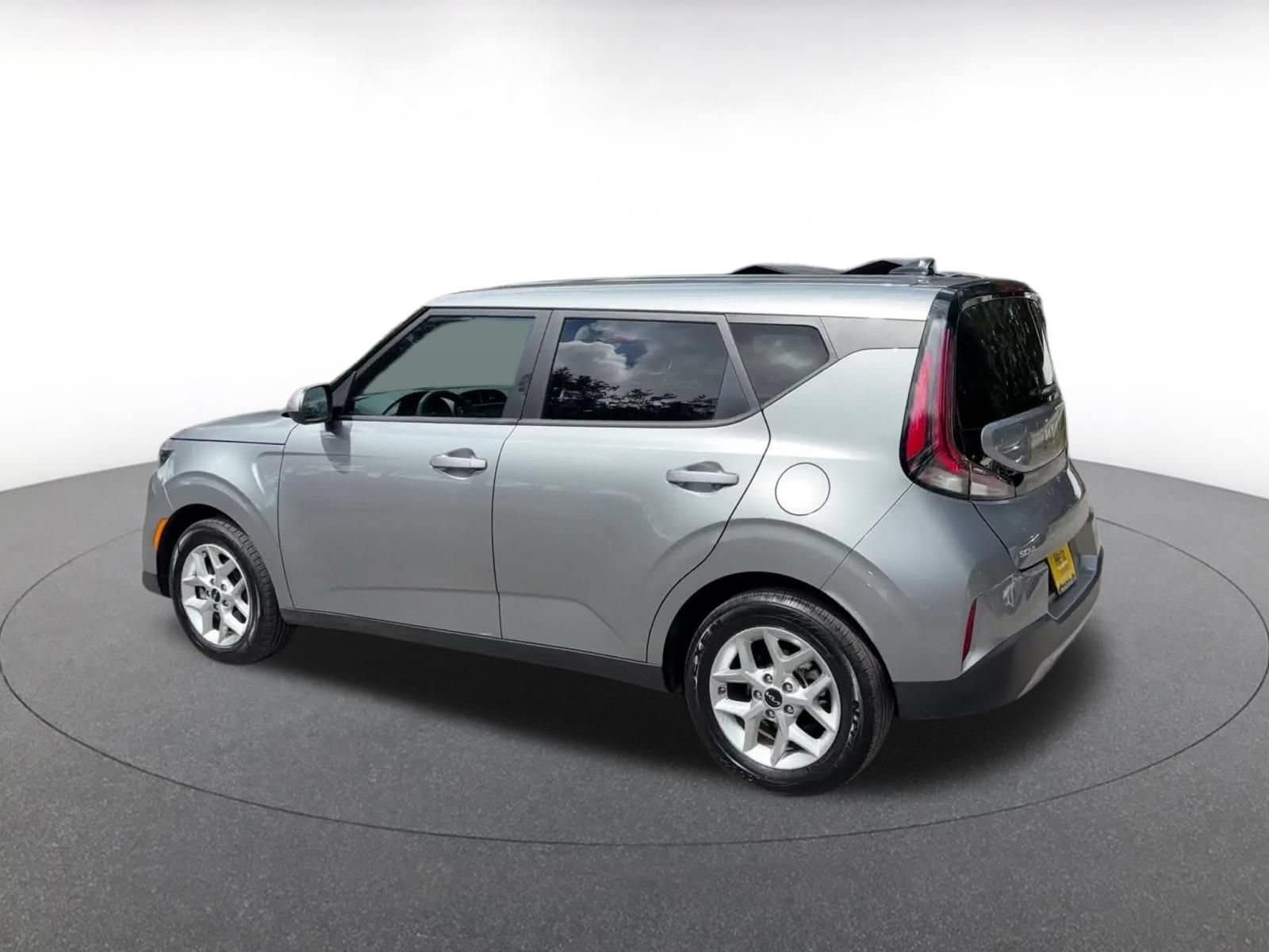 Thumbnail: 2025 Kia Soul - 9