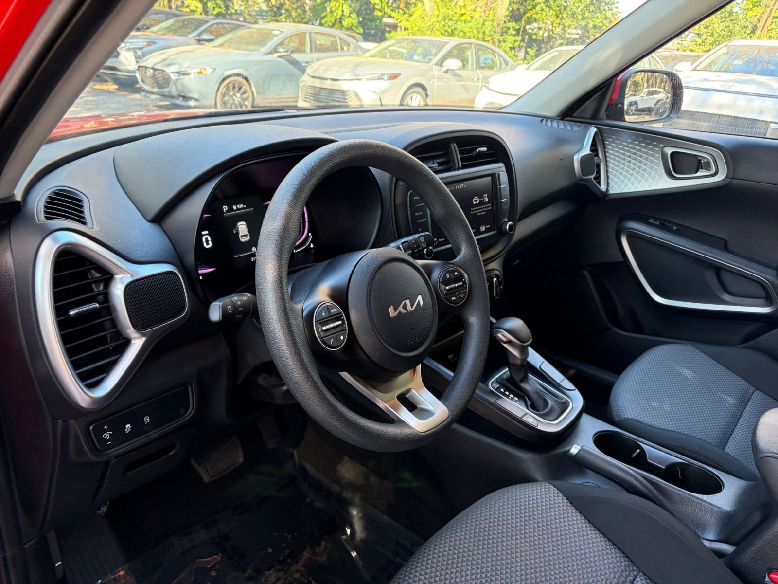 Thumbnail: 2025 Kia Soul - 28