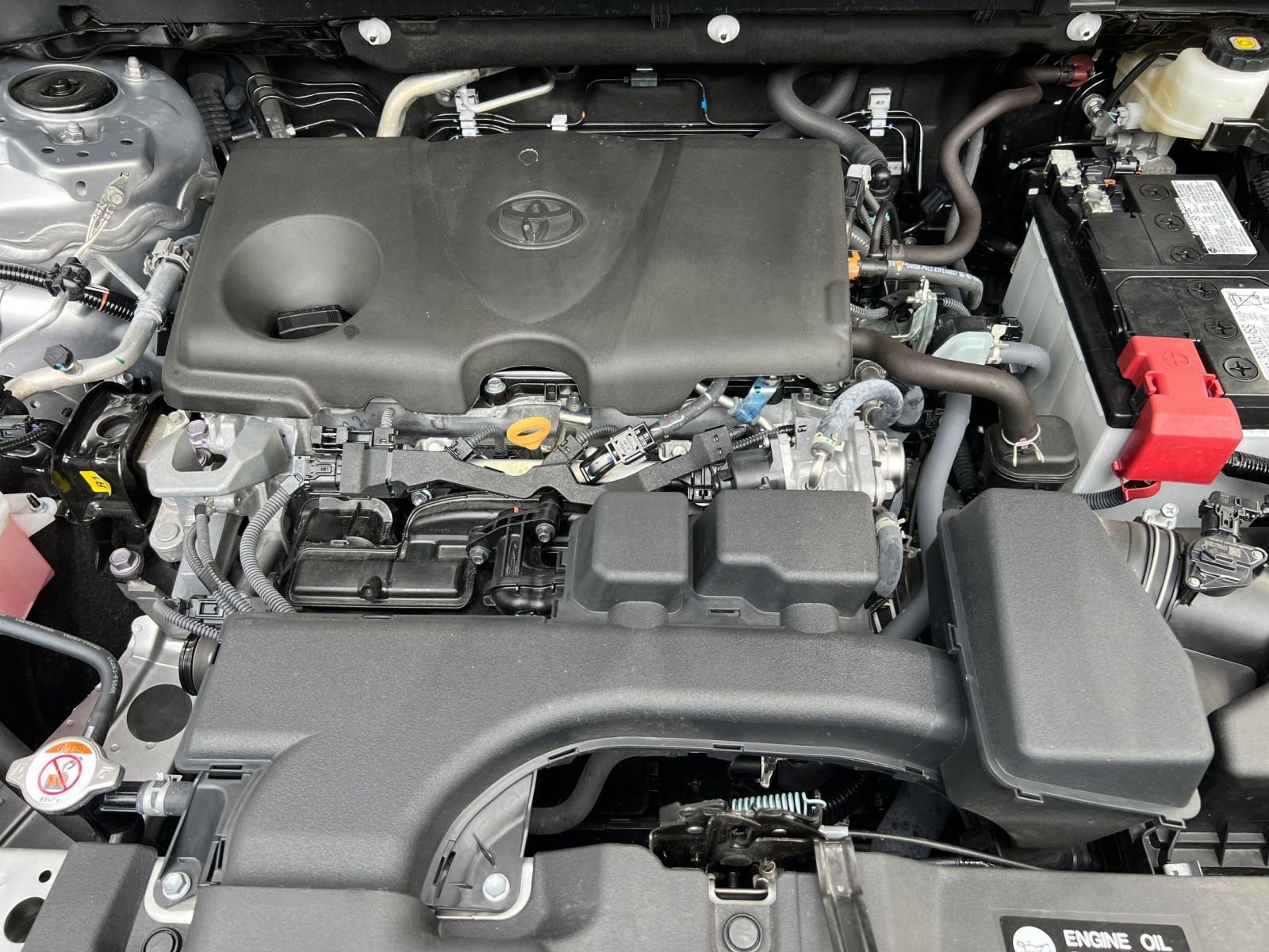 Thumbnail: 2025 Toyota RAV4 - 25