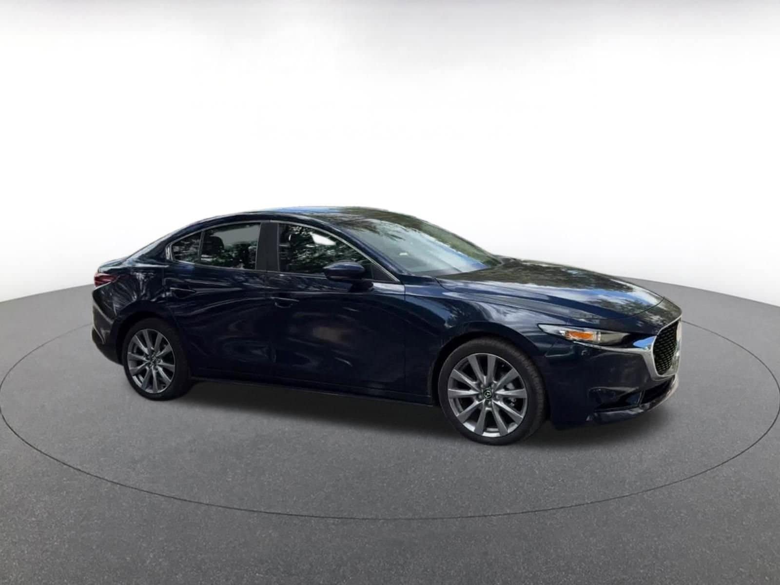 Thumbnail: 2025 Mazda Mazda3 - 2