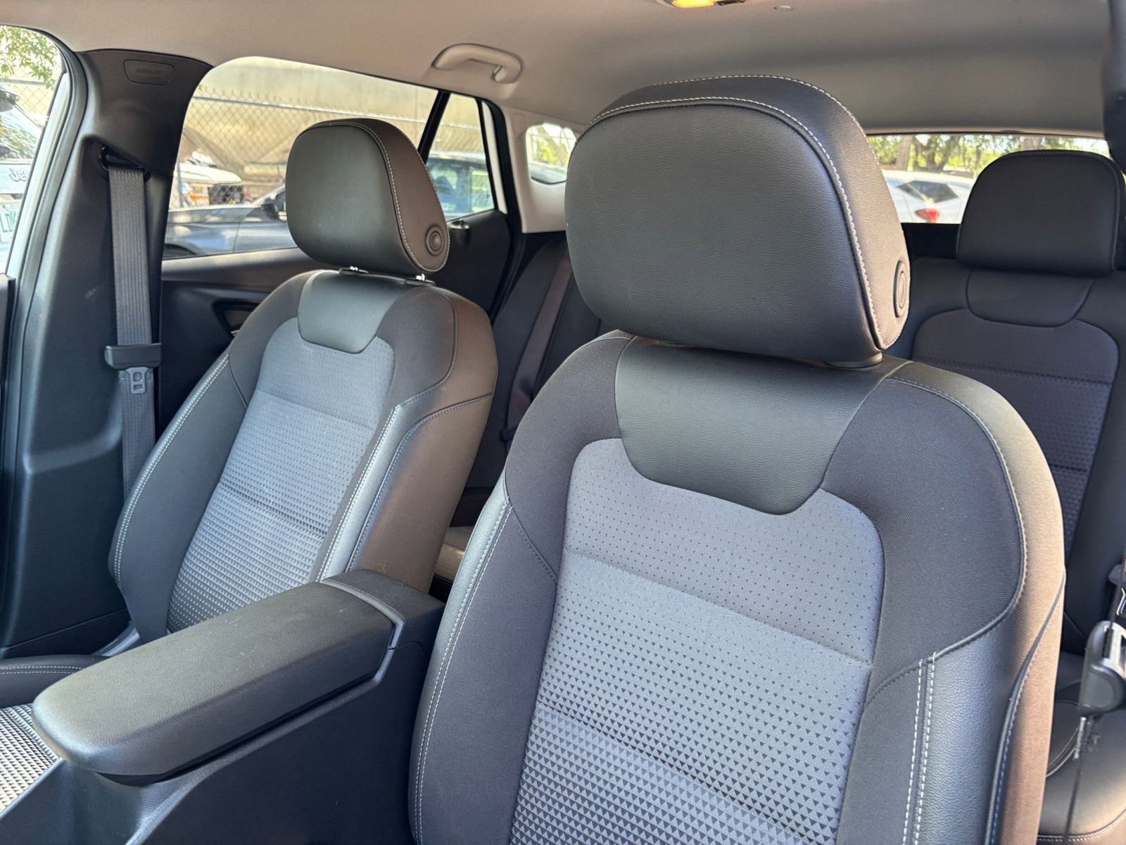 Thumbnail: 2025 Chevrolet Trax - 35