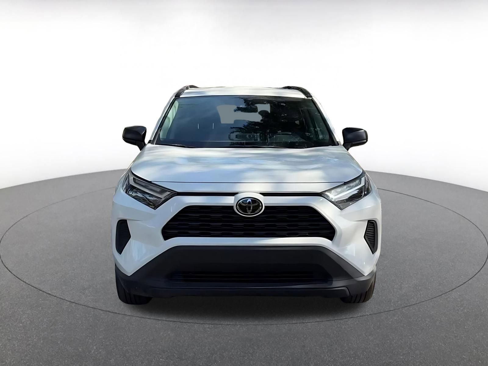 Thumbnail: 2025 Toyota RAV4 - 4