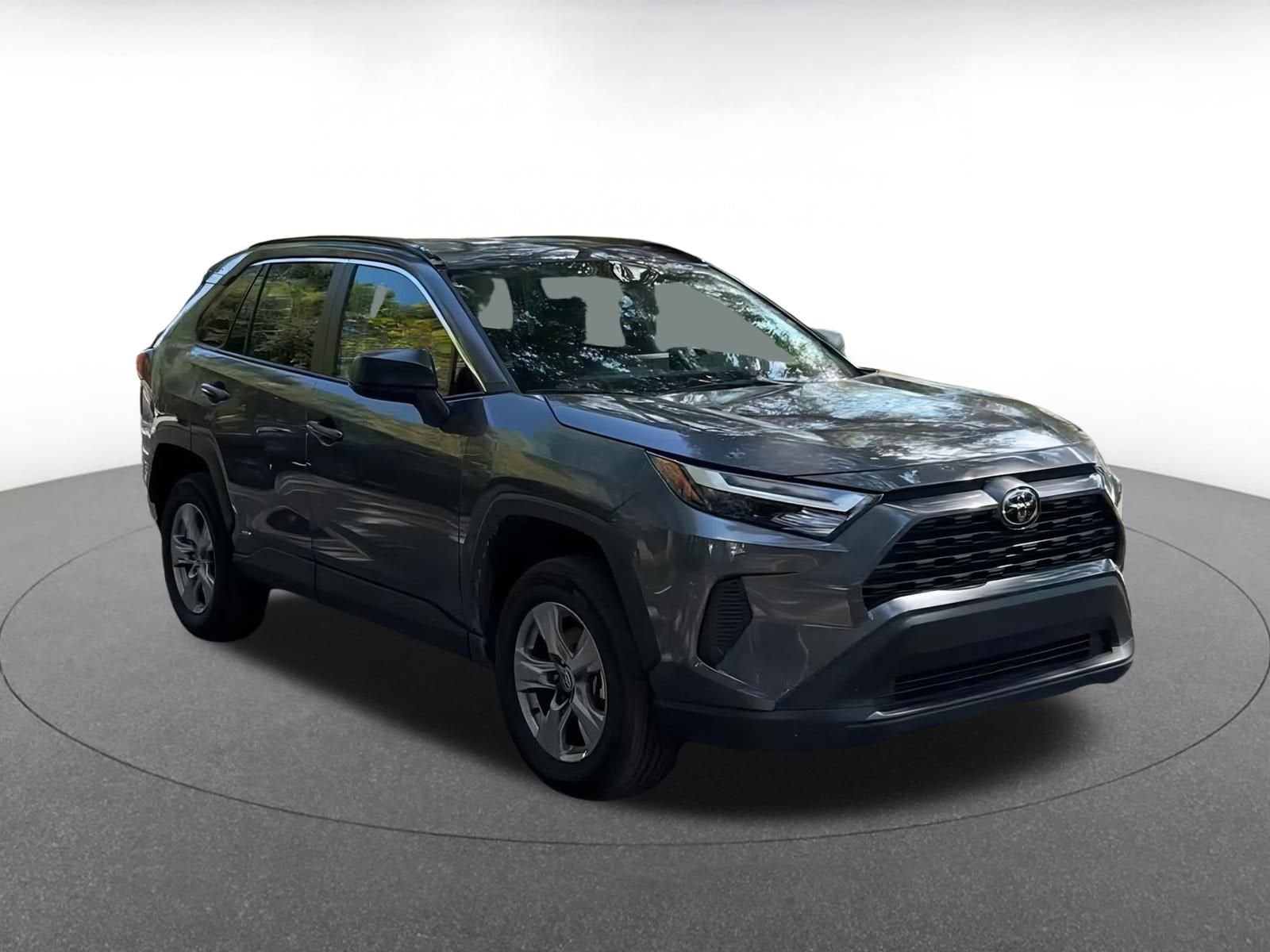 Thumbnail: 2025 Toyota RAV4 - 3