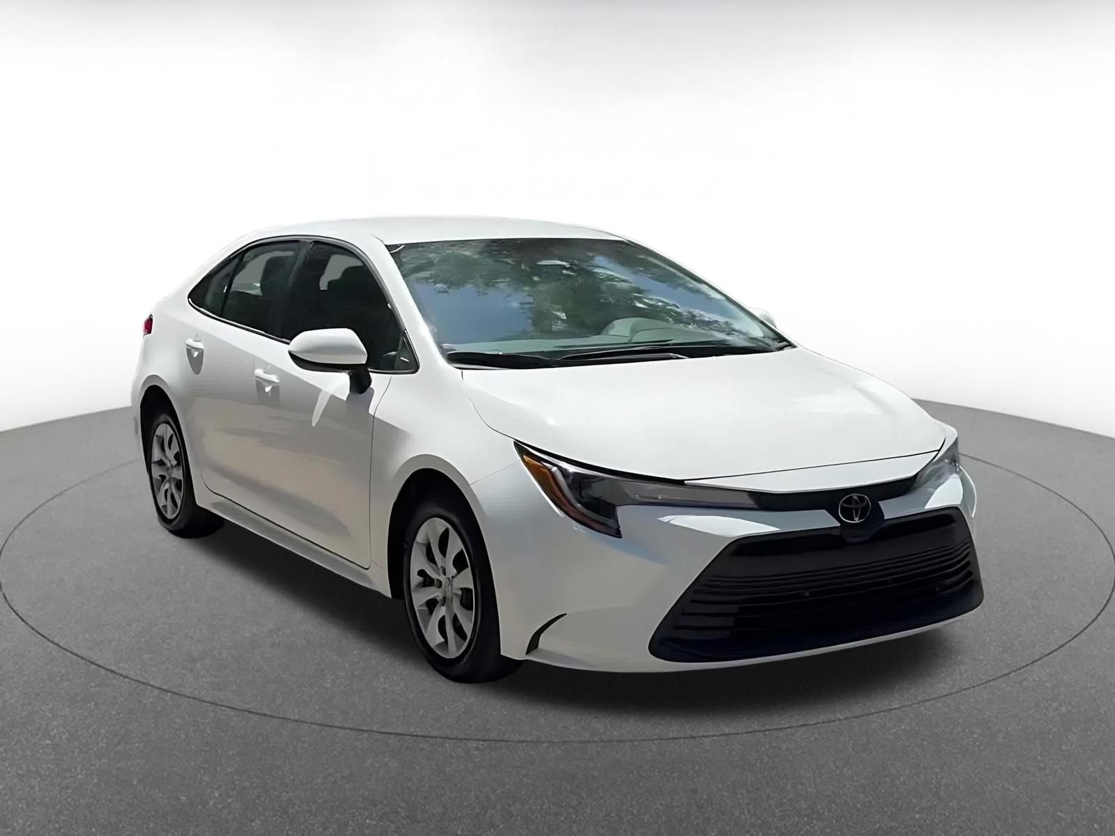 Thumbnail: 2025 Toyota Corolla - 3