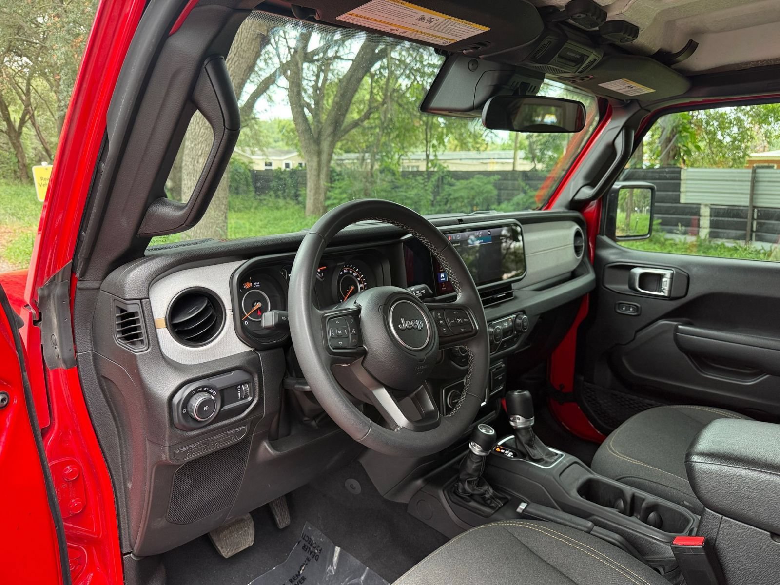 Thumbnail: 2025 Jeep Wrangler - 32