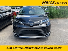 2023 Toyota Sienna XLE -
                Orlando, FL