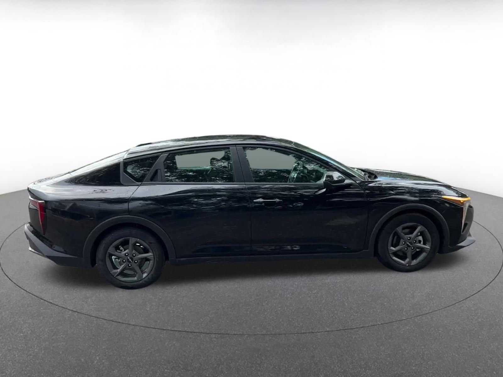 Thumbnail: 2025 Kia K4 - 16