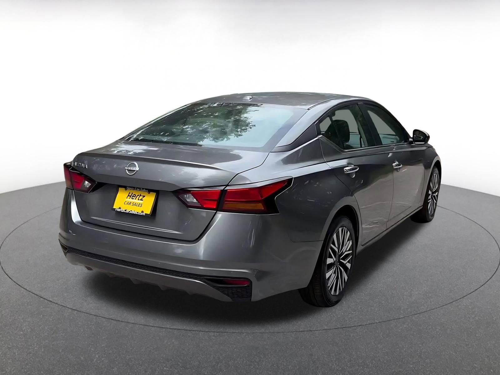 Thumbnail: 2025 Nissan Altima - 14
