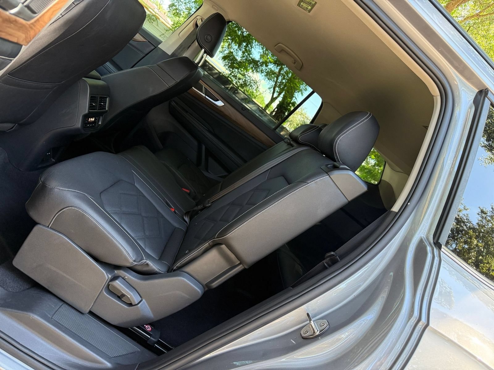 Thumbnail: 2026 Volkswagen Atlas - 24