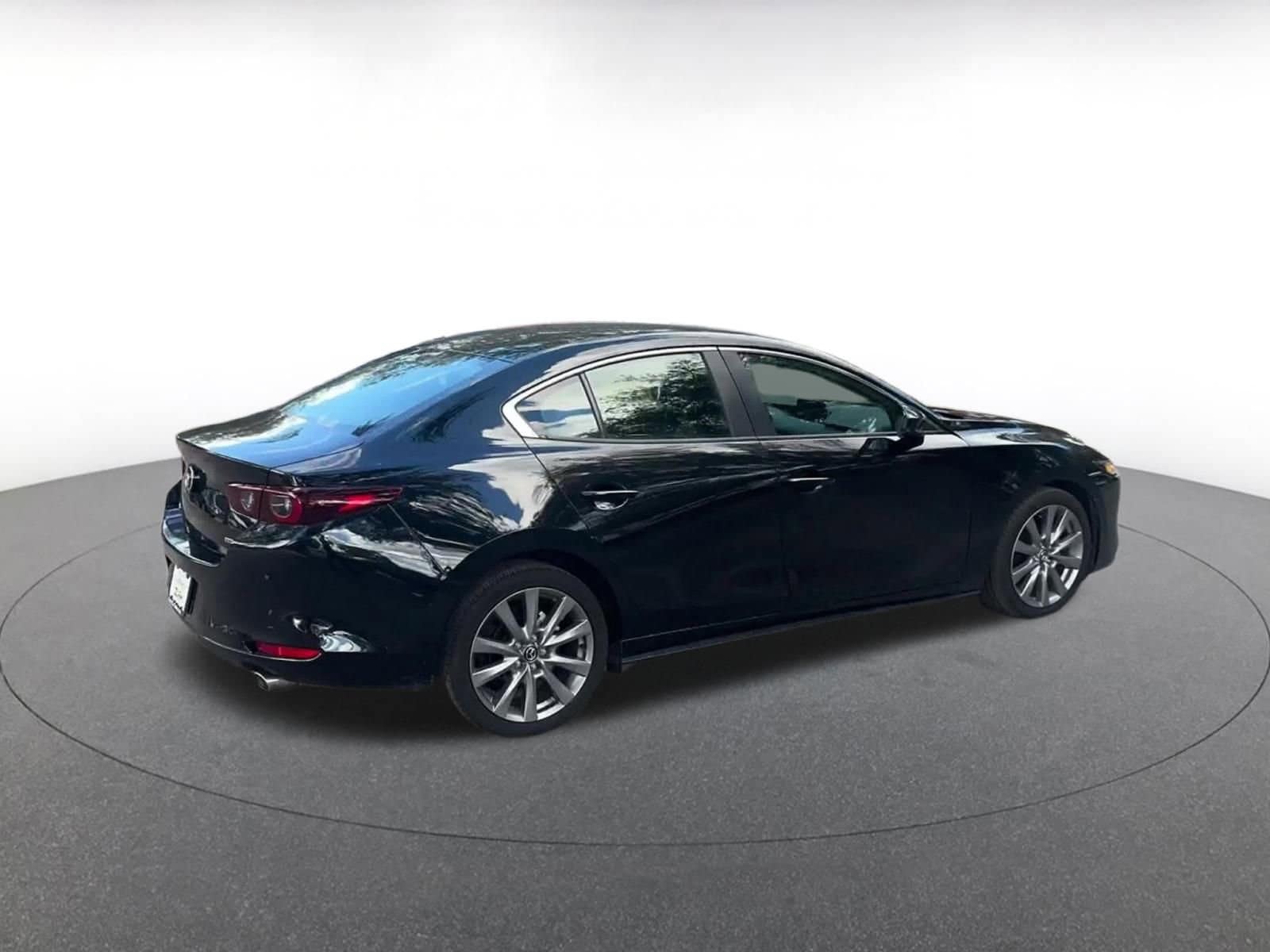 Thumbnail: 2025 Mazda Mazda3 - 15