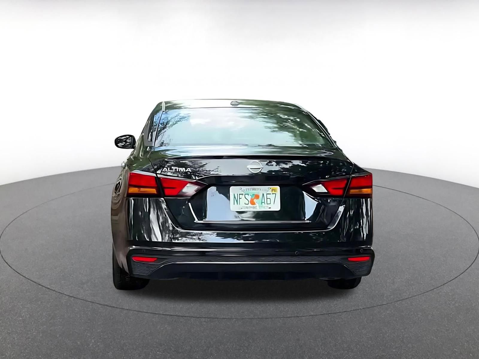 Thumbnail: 2025 Nissan Altima - 12