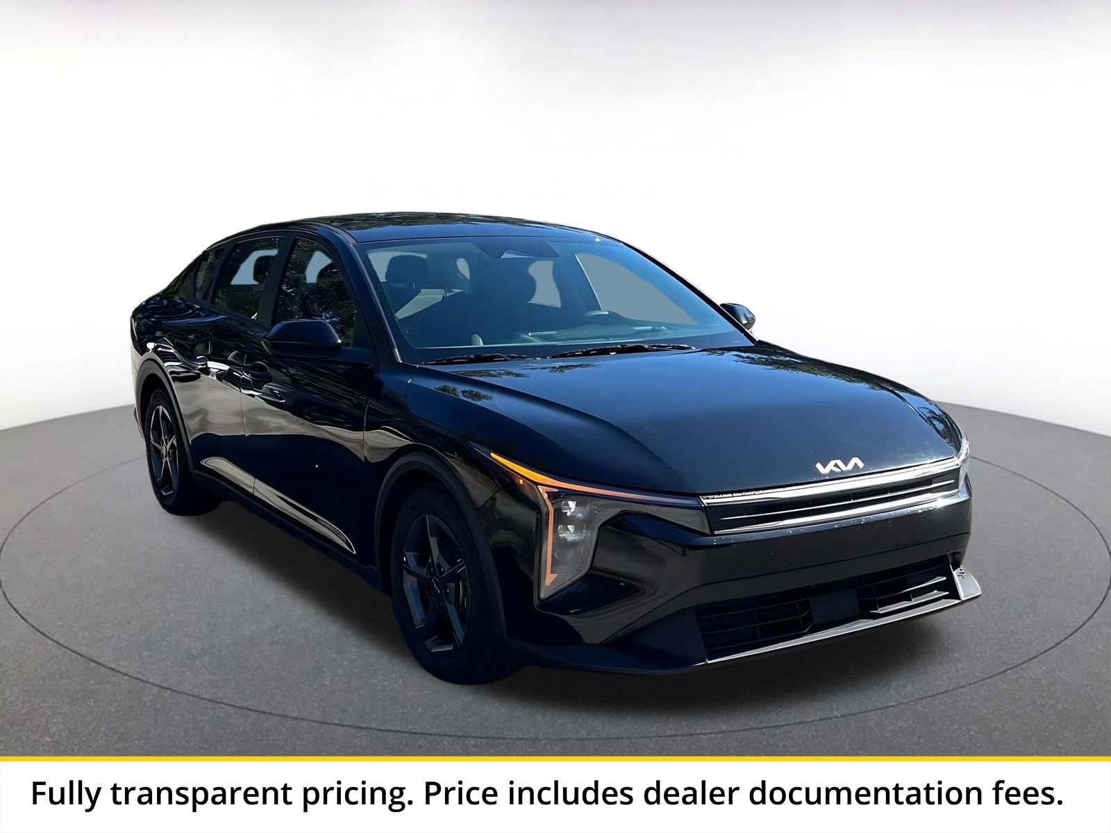 Thumbnail: 2025 Kia K4 - 1