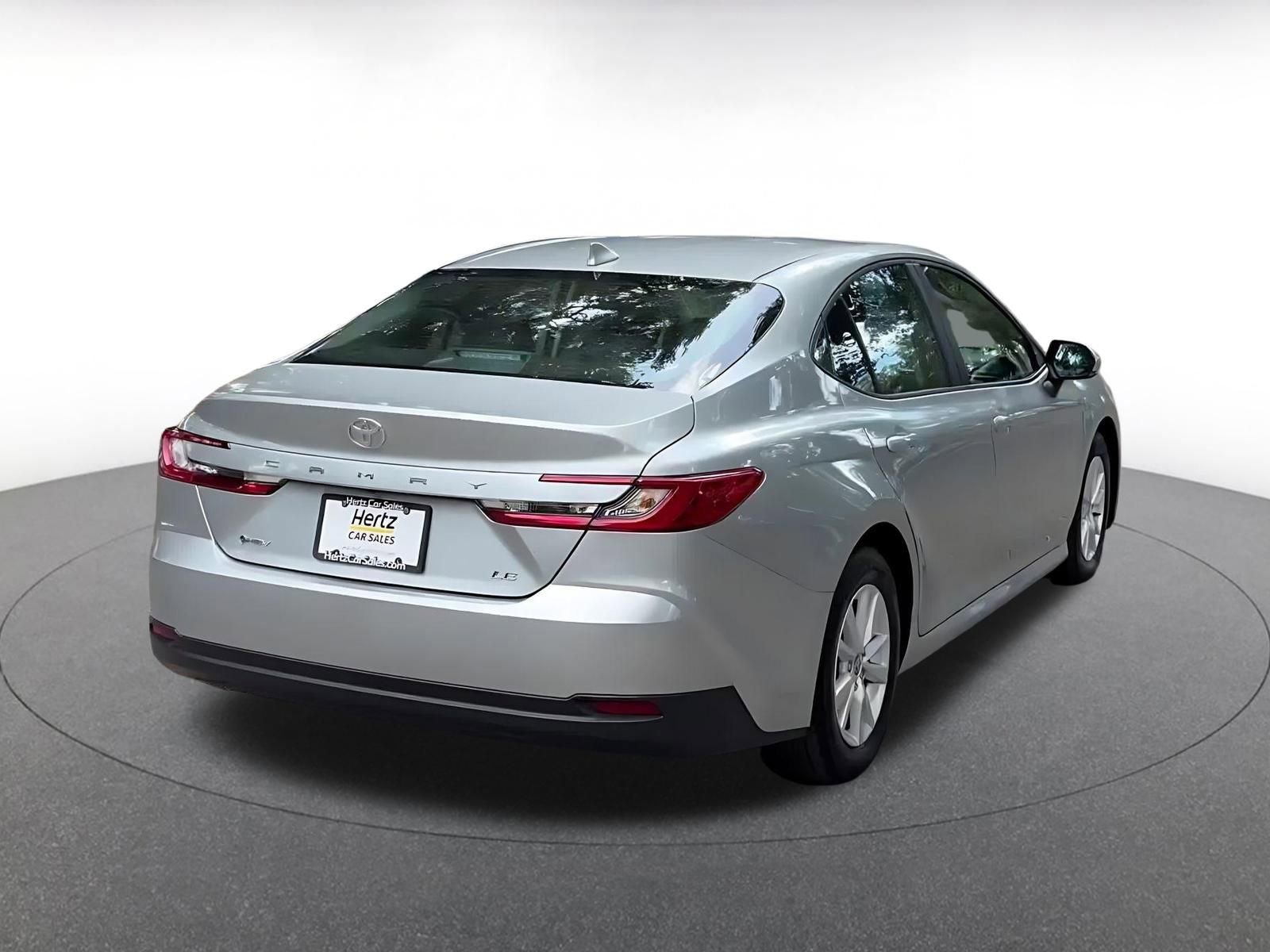 Thumbnail: 2025 Toyota Camry - 14