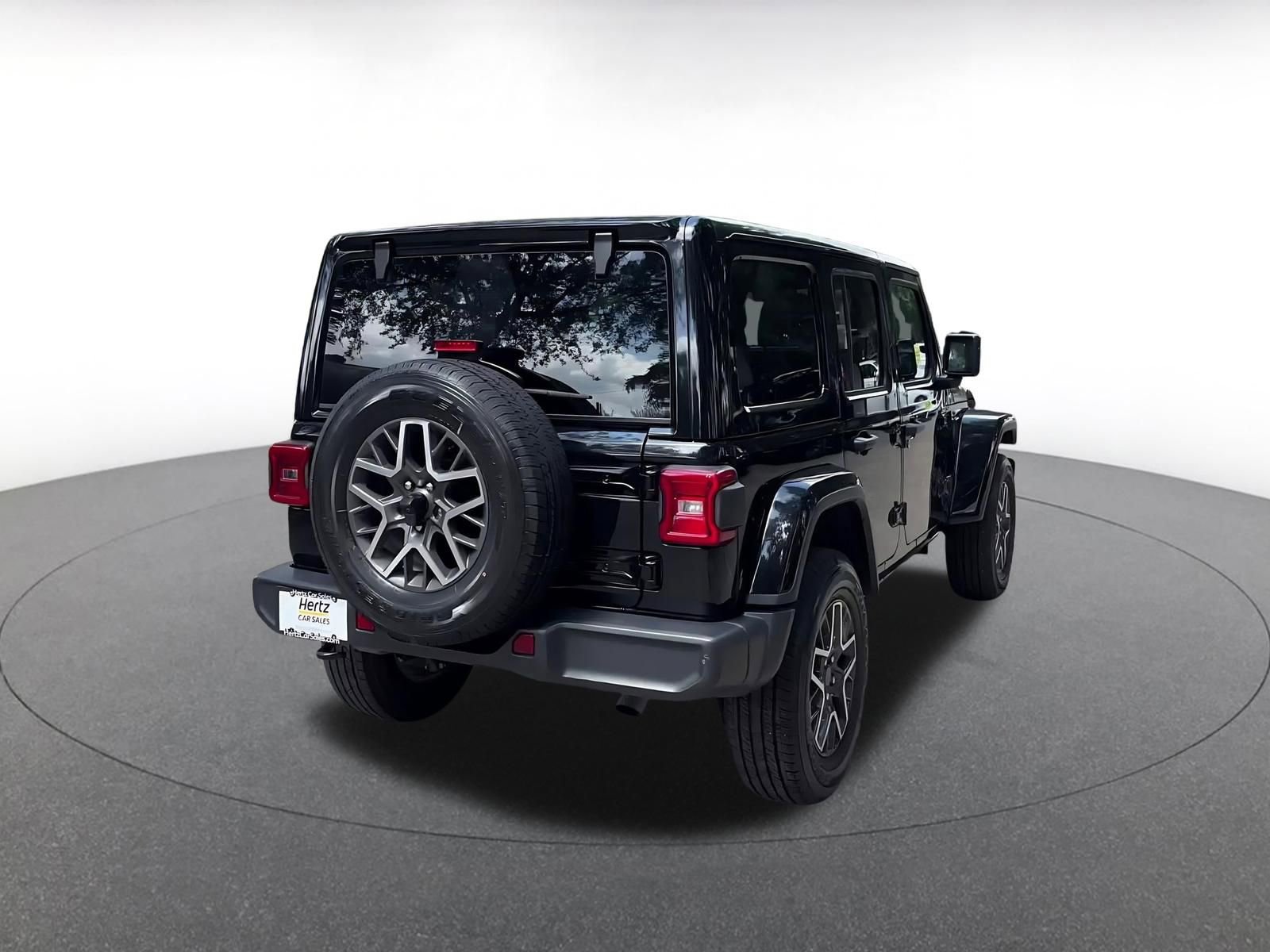 Thumbnail: 2025 Jeep Wrangler - 15