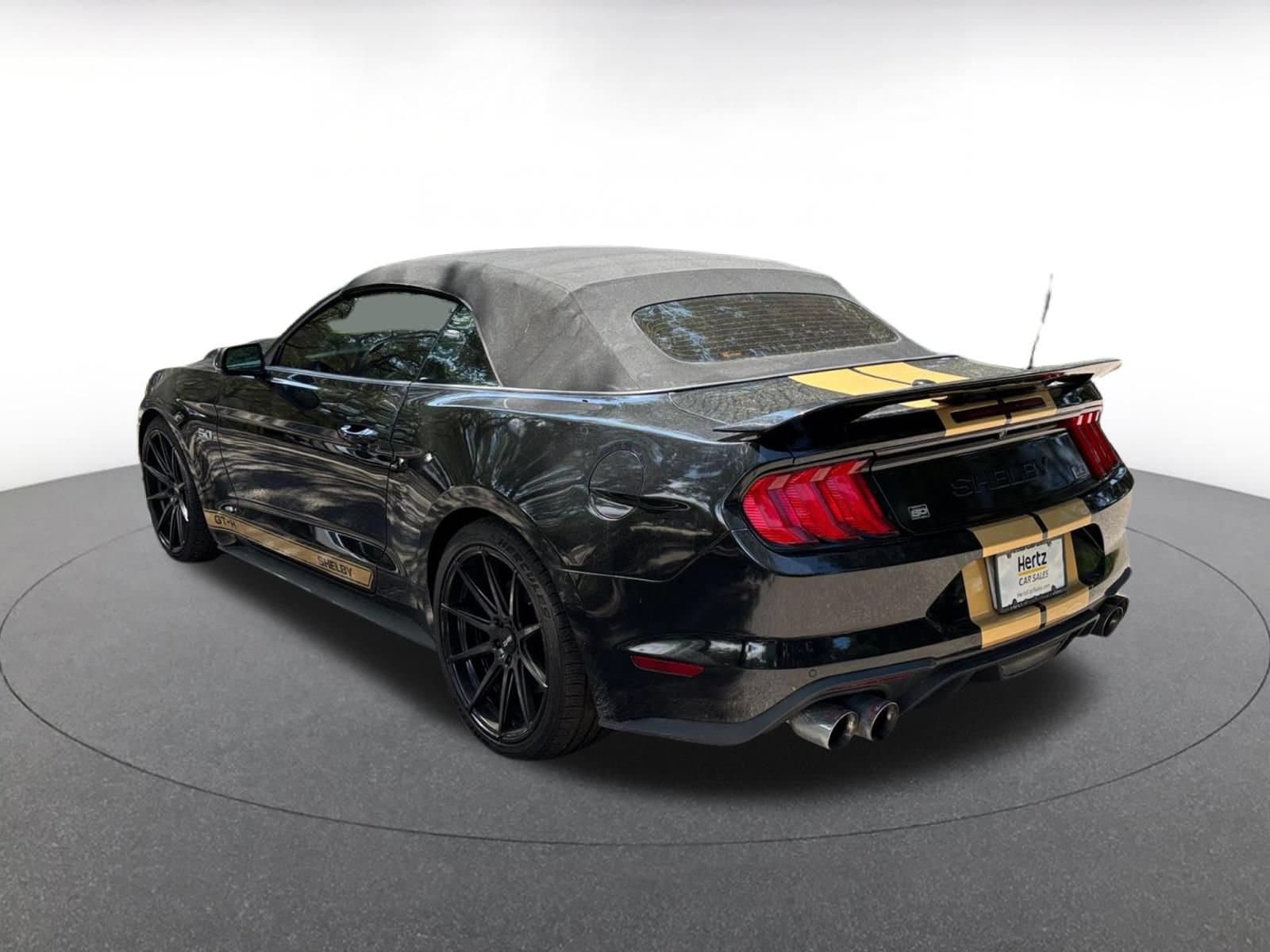 Thumbnail: 2022 Ford Mustang - 5