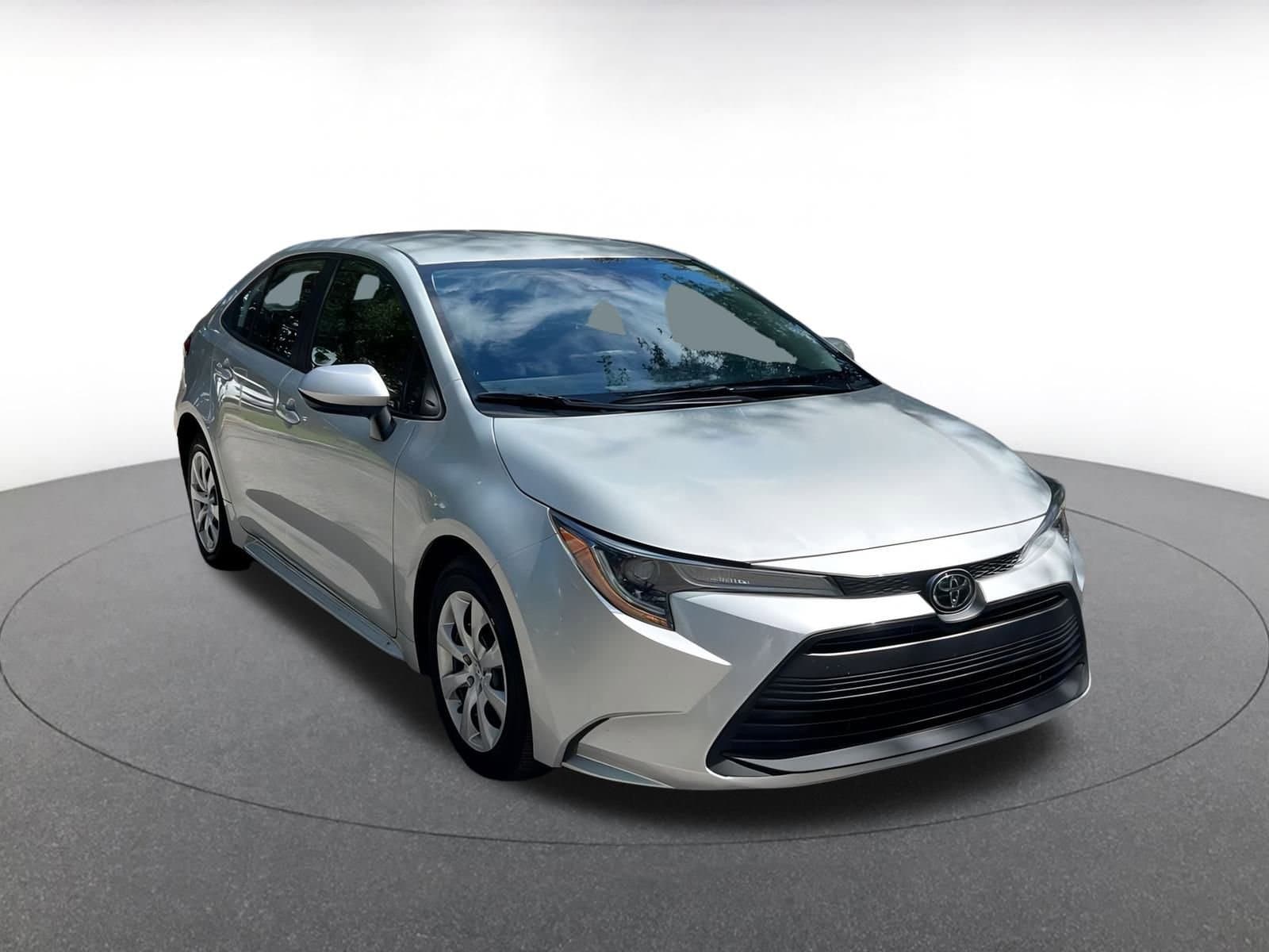 Thumbnail: 2024 Toyota Corolla - 1