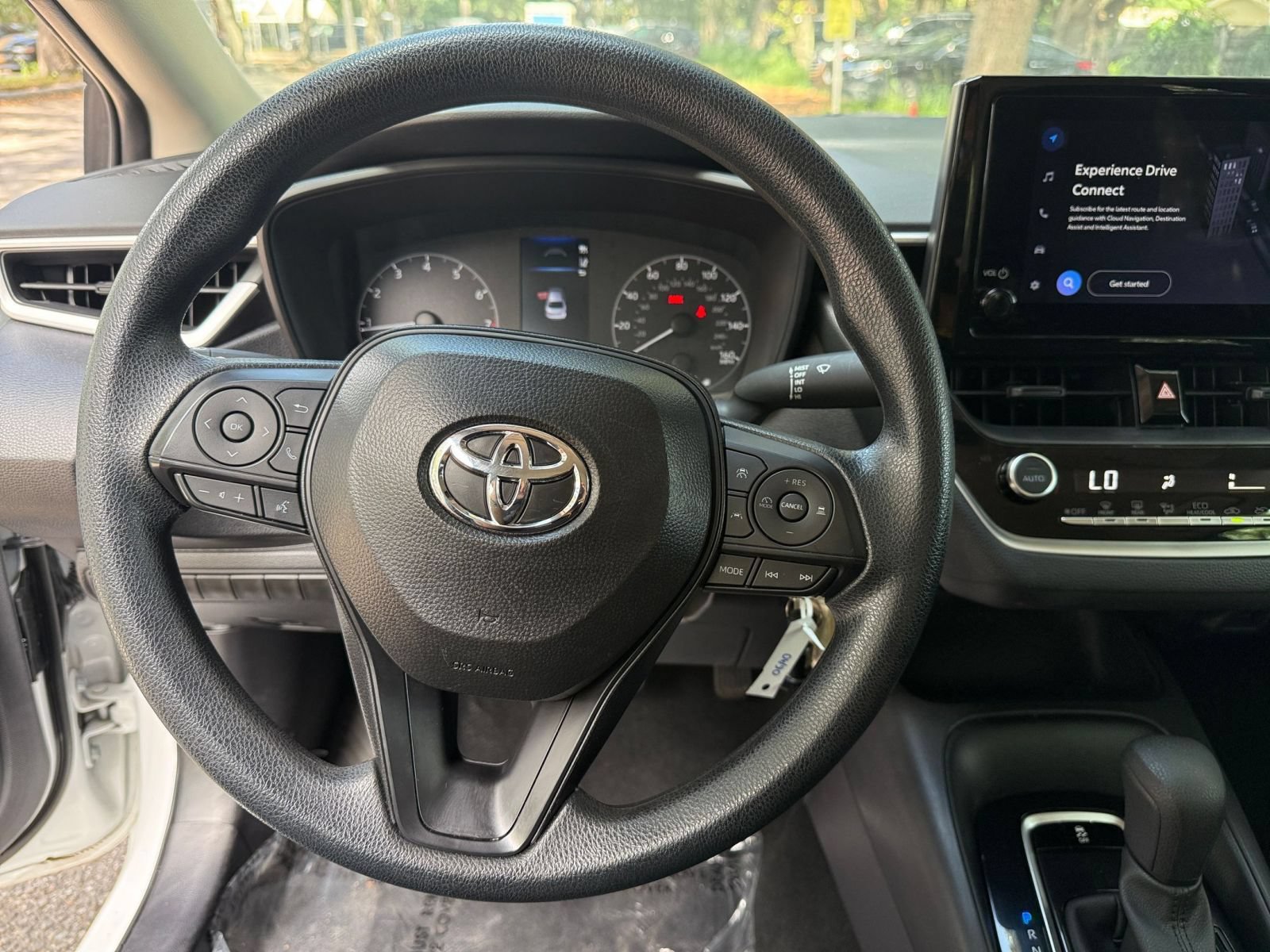 Thumbnail: 2025 Toyota Corolla - 24