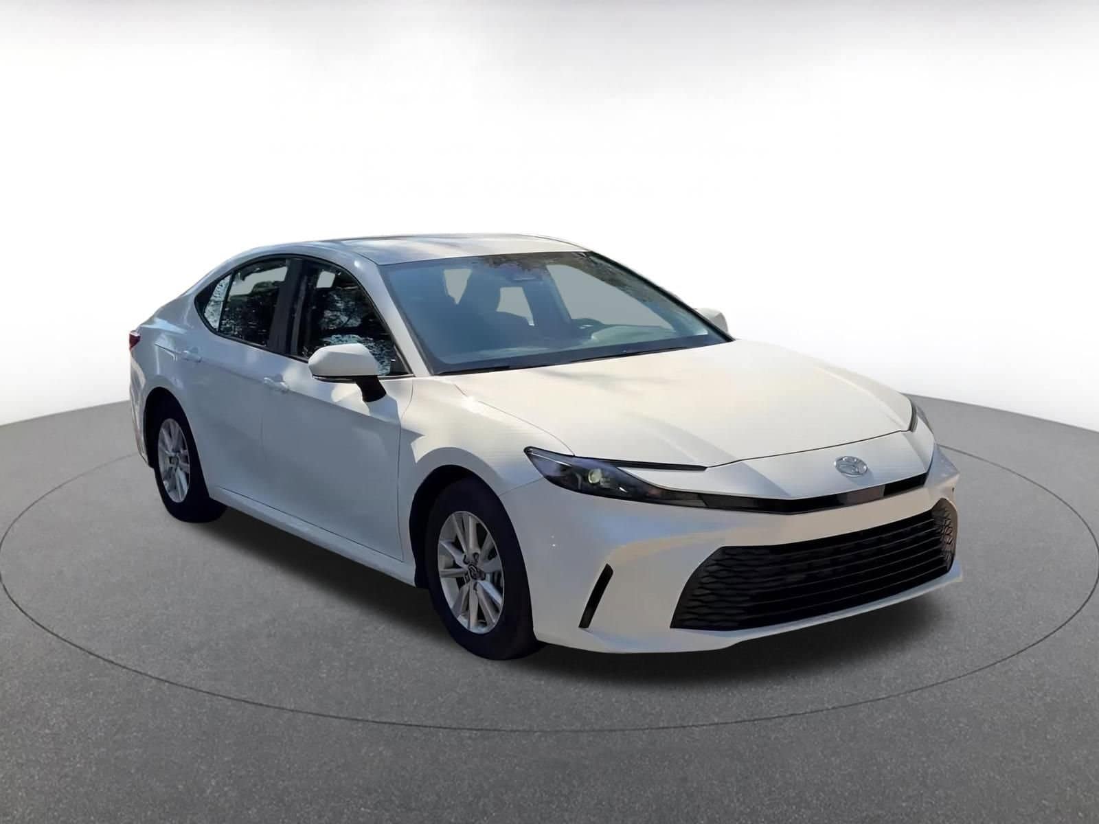 Thumbnail: 2025 Toyota Camry - 3