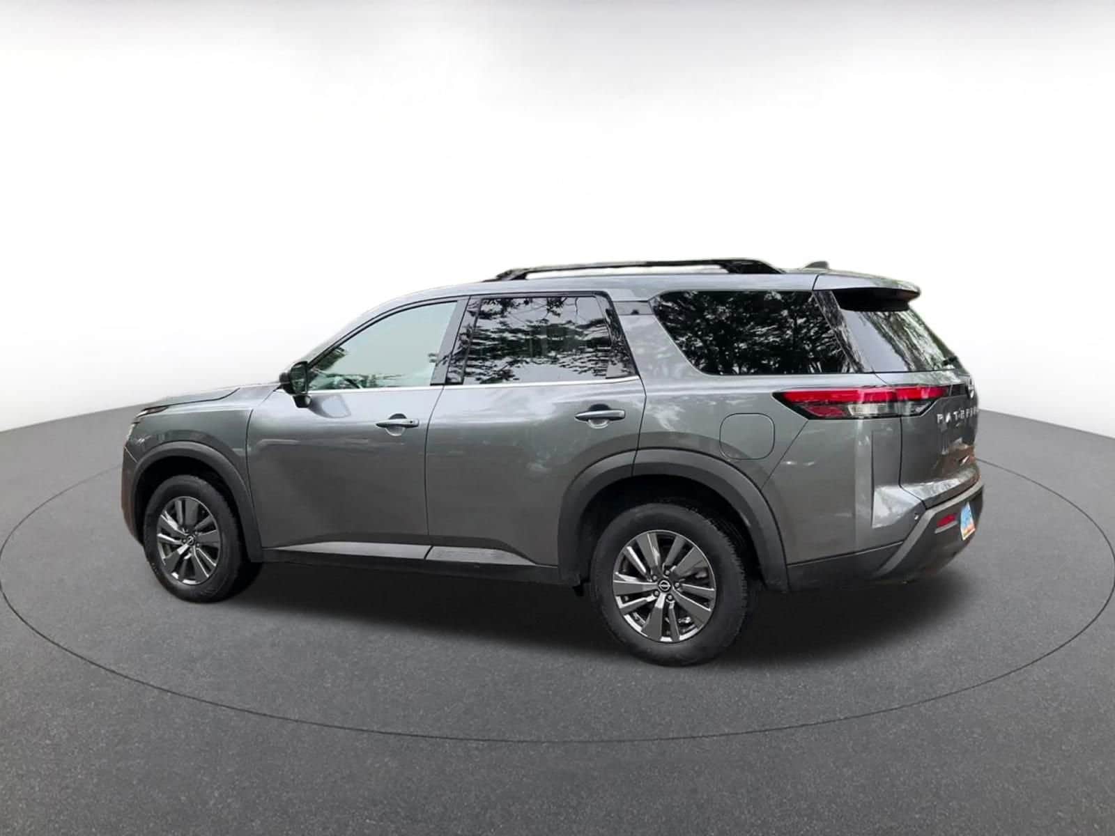 Thumbnail: 2025 Nissan Pathfinder - 10