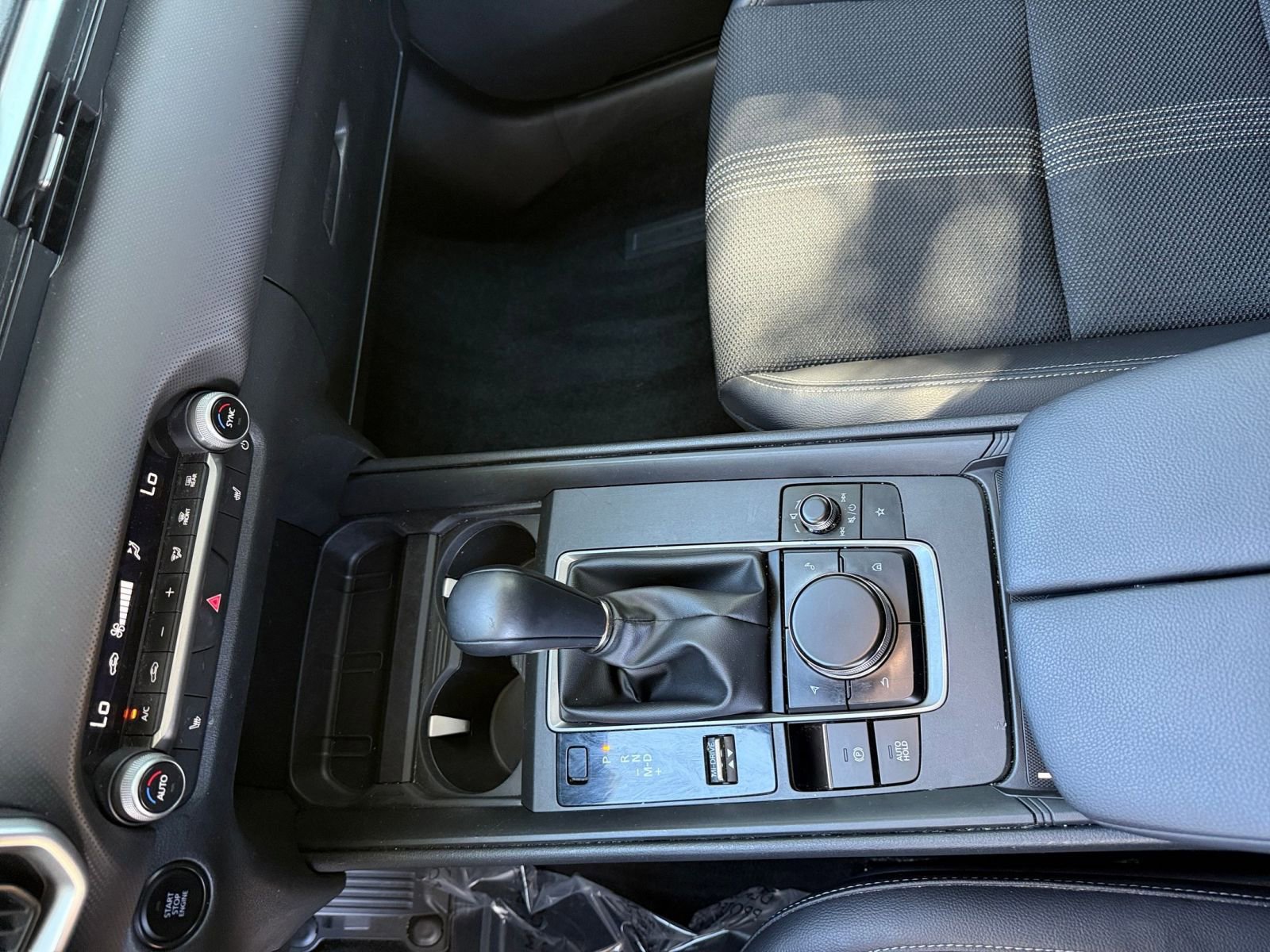 Thumbnail: 2025 Mazda CX-50 - 35