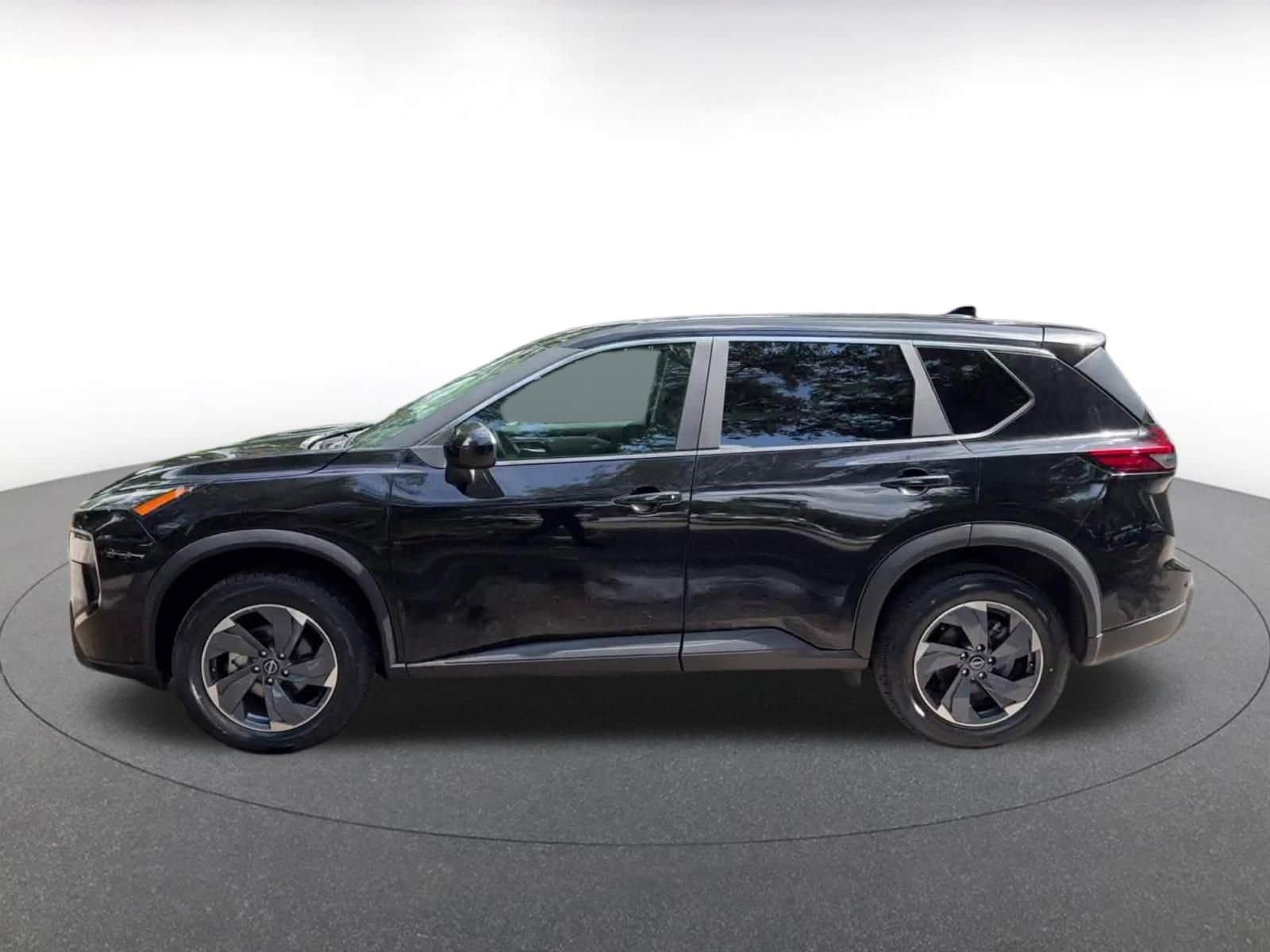 Thumbnail: 2025 Nissan Rogue - 9