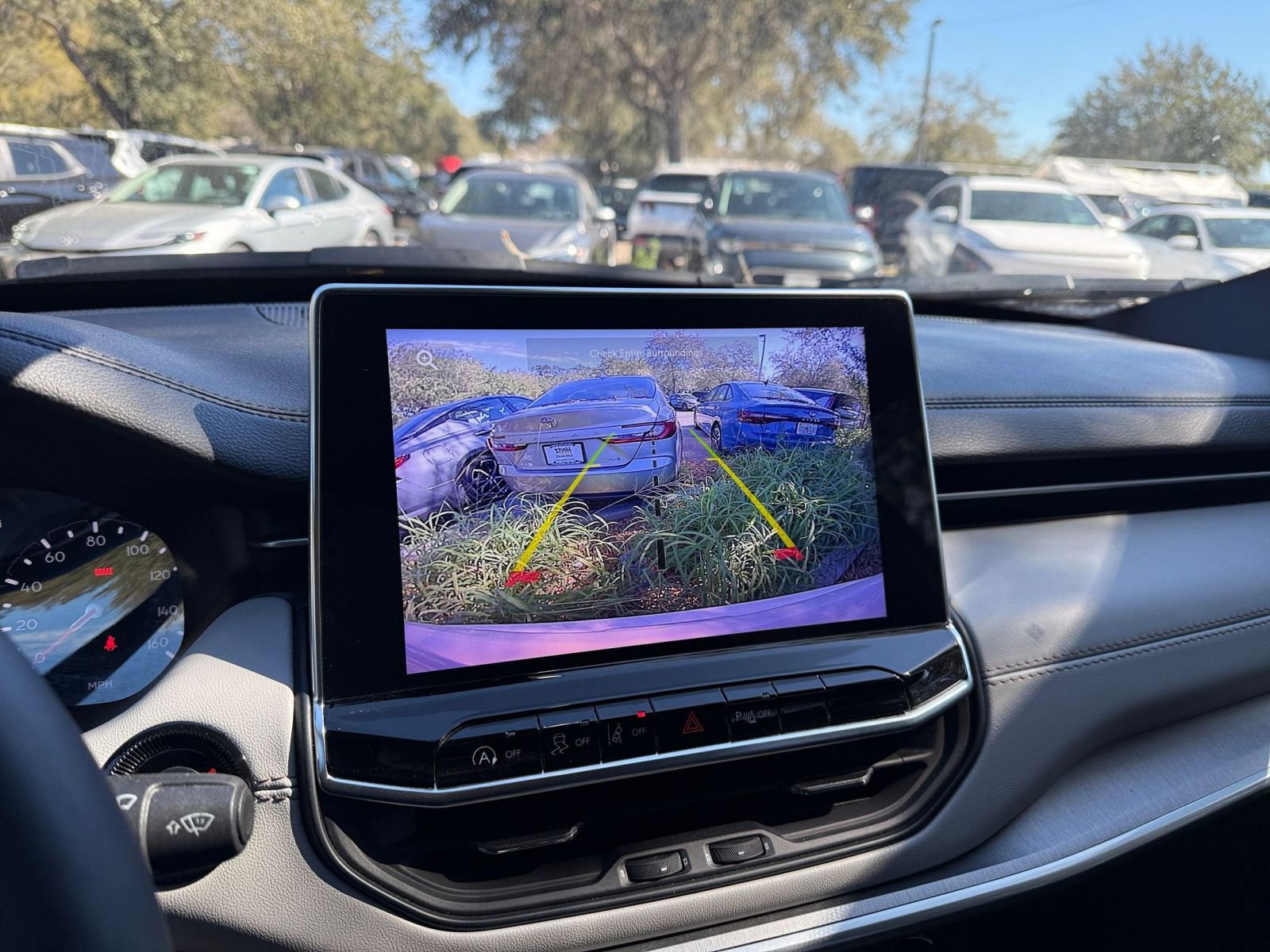 Thumbnail: 2025 Jeep Compass - 17