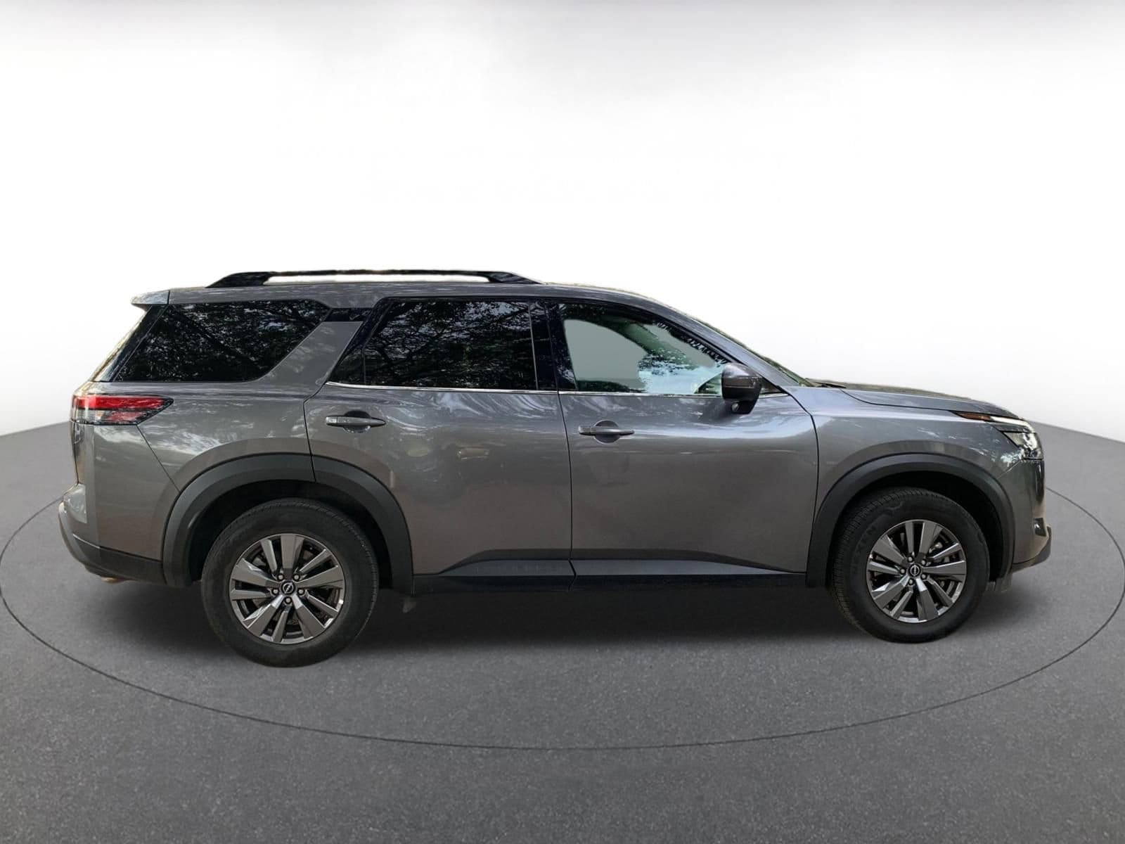 Thumbnail: 2025 Nissan Pathfinder - 8