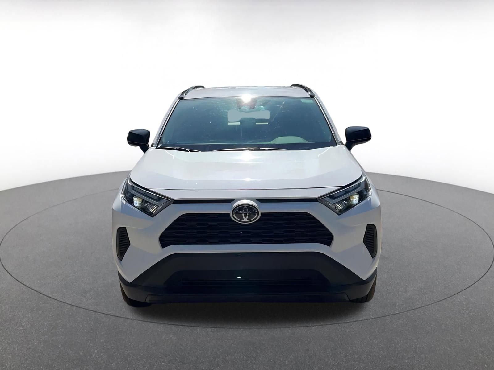 Thumbnail: 2025 Toyota RAV4 - 4