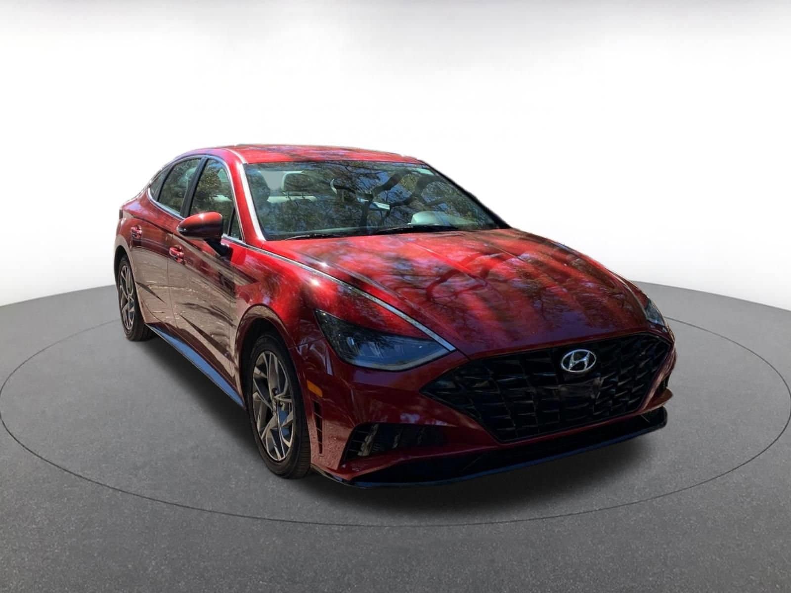 Thumbnail: 2023 Hyundai Sonata - 1