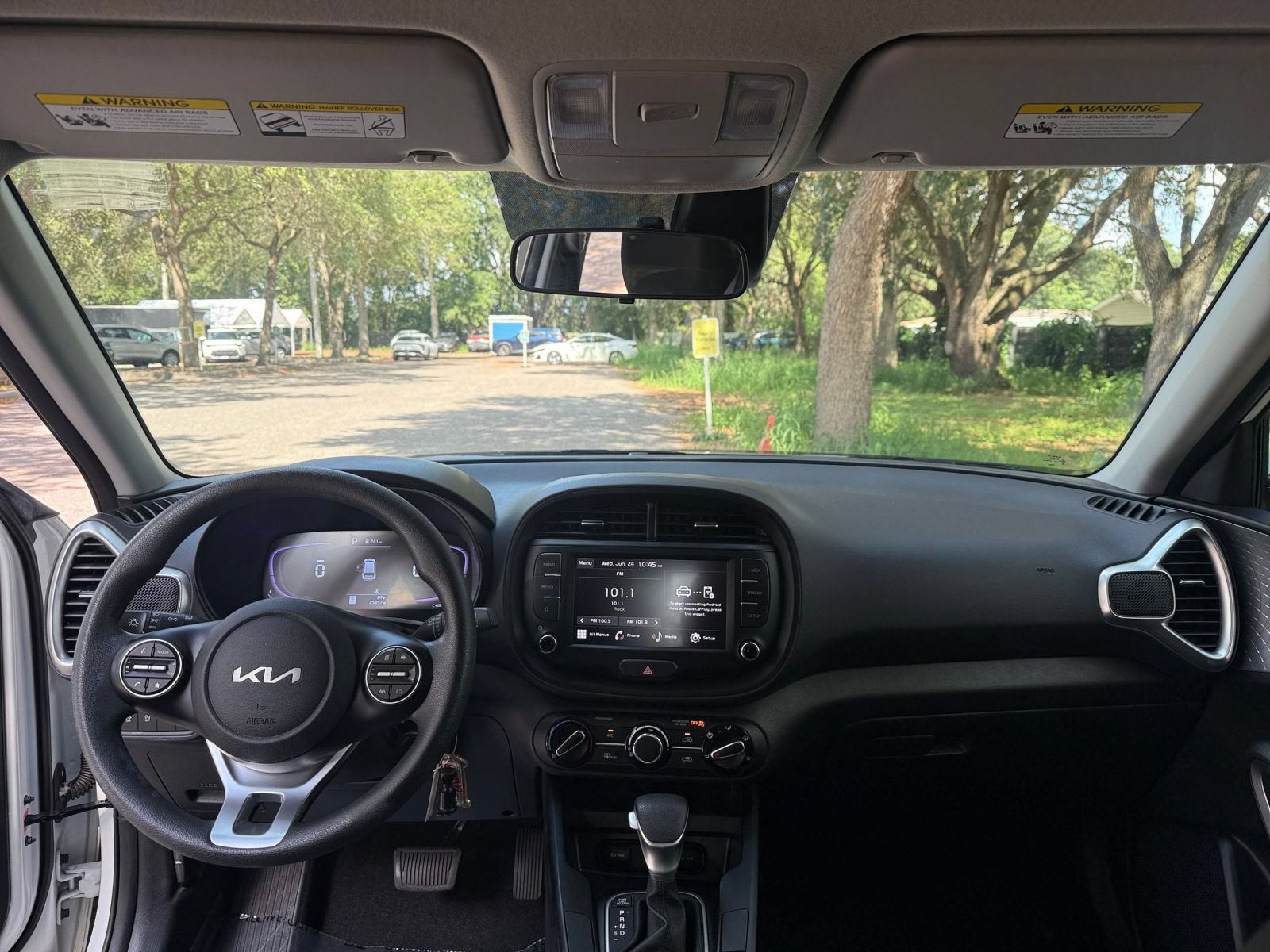 Thumbnail: 2025 Kia Soul - 30