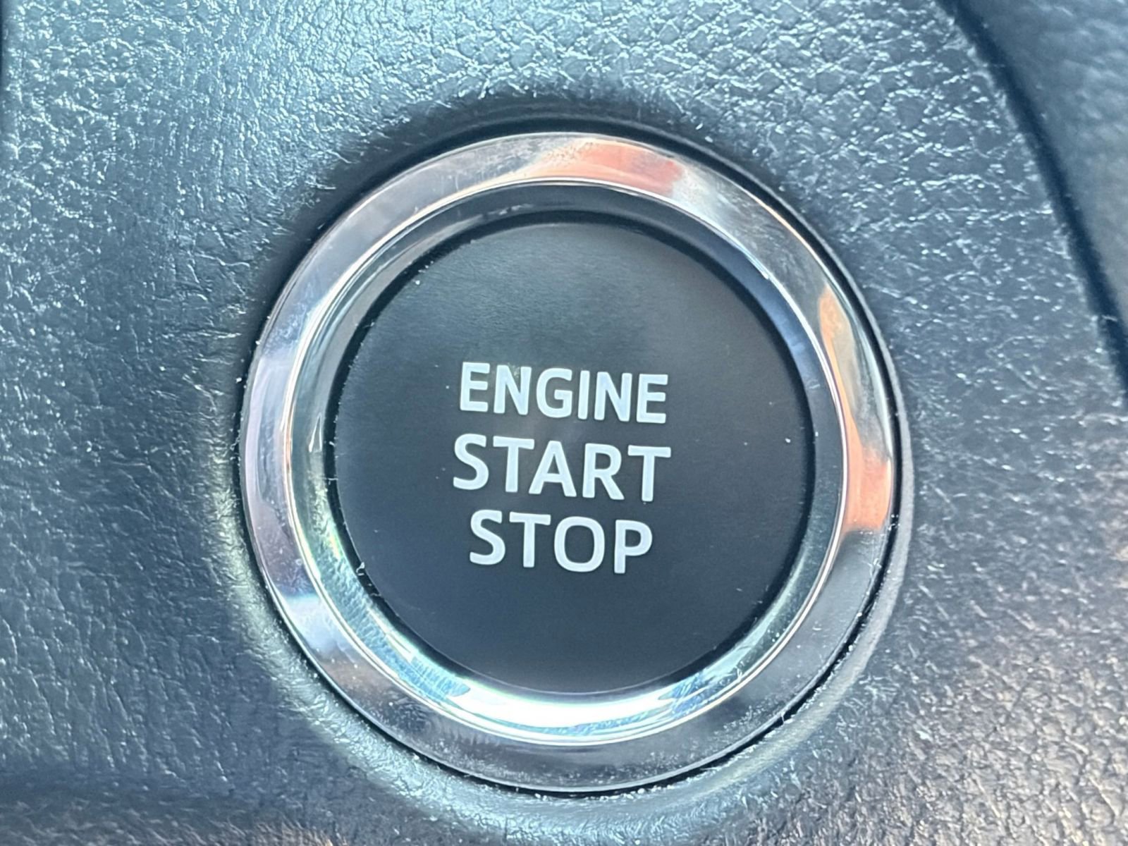 Thumbnail: 2025 Toyota RAV4 - 20