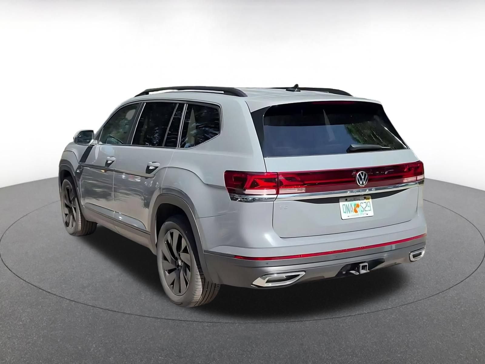 Thumbnail: 2026 Volkswagen Atlas - 9