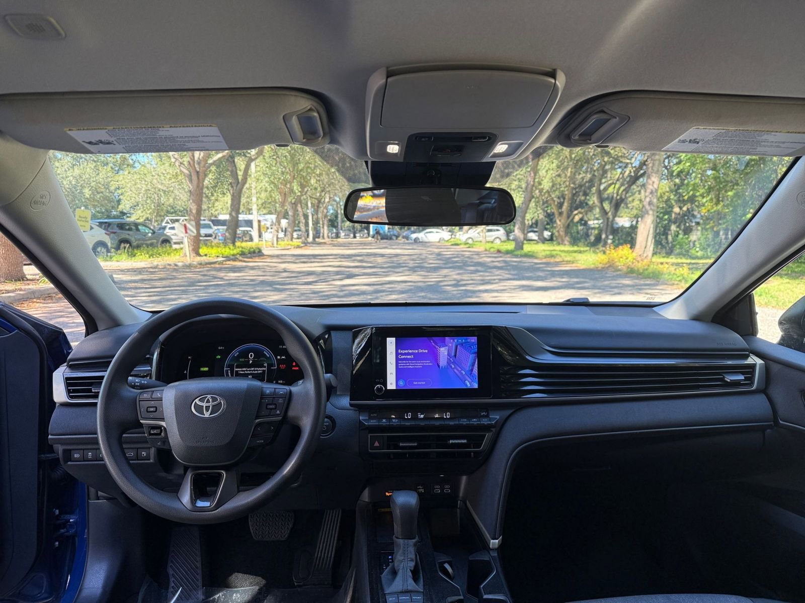 Thumbnail: 2025 Toyota Camry - 27