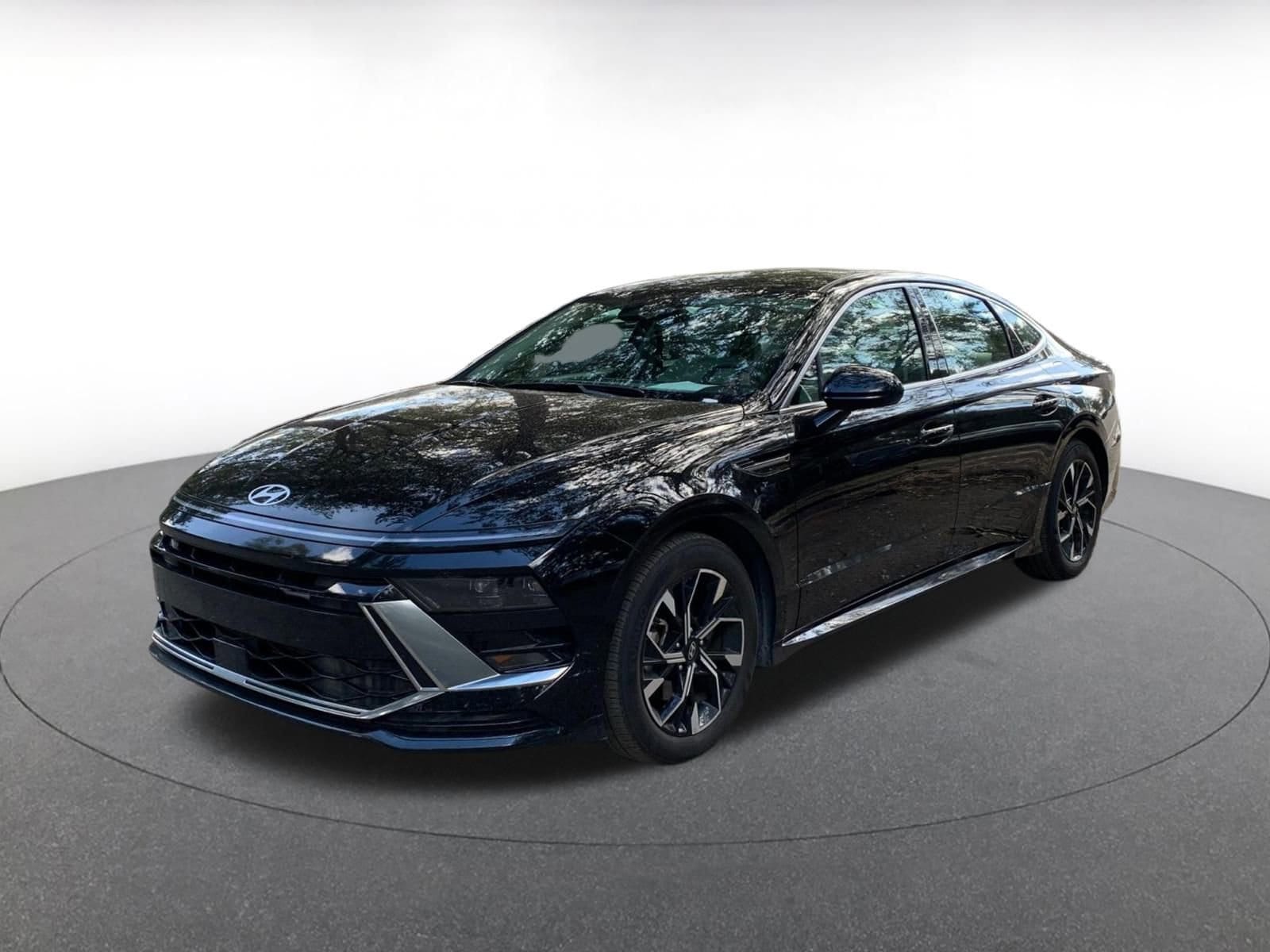 Thumbnail: 2025 Hyundai Sonata - 3