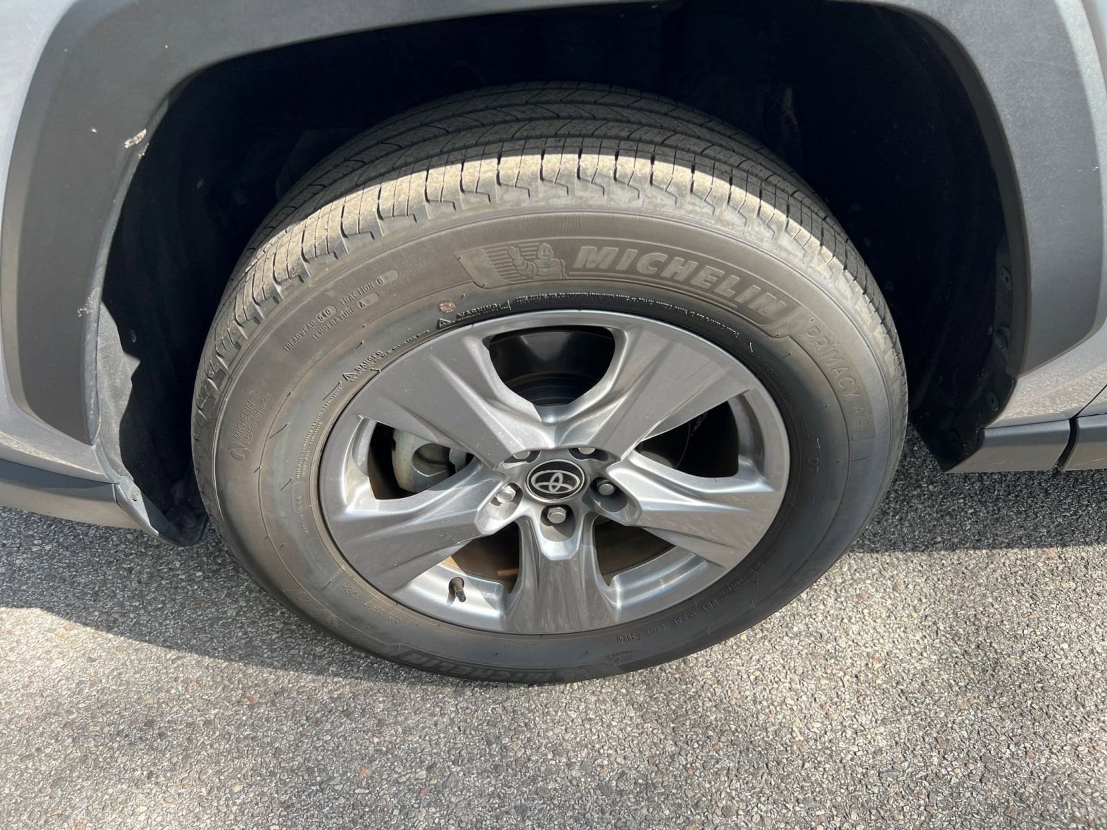 Thumbnail: 2025 Toyota RAV4 - 23