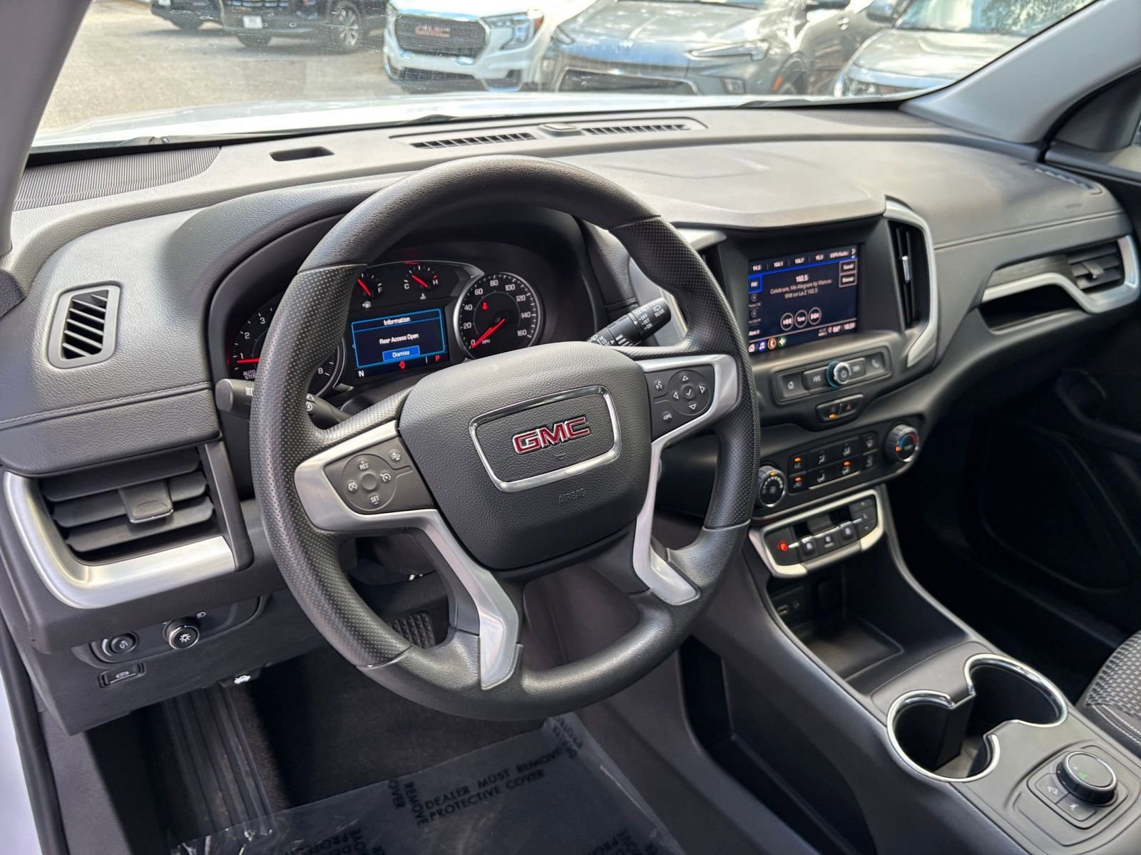 2024 GMC Terrain SLE - Photo 43