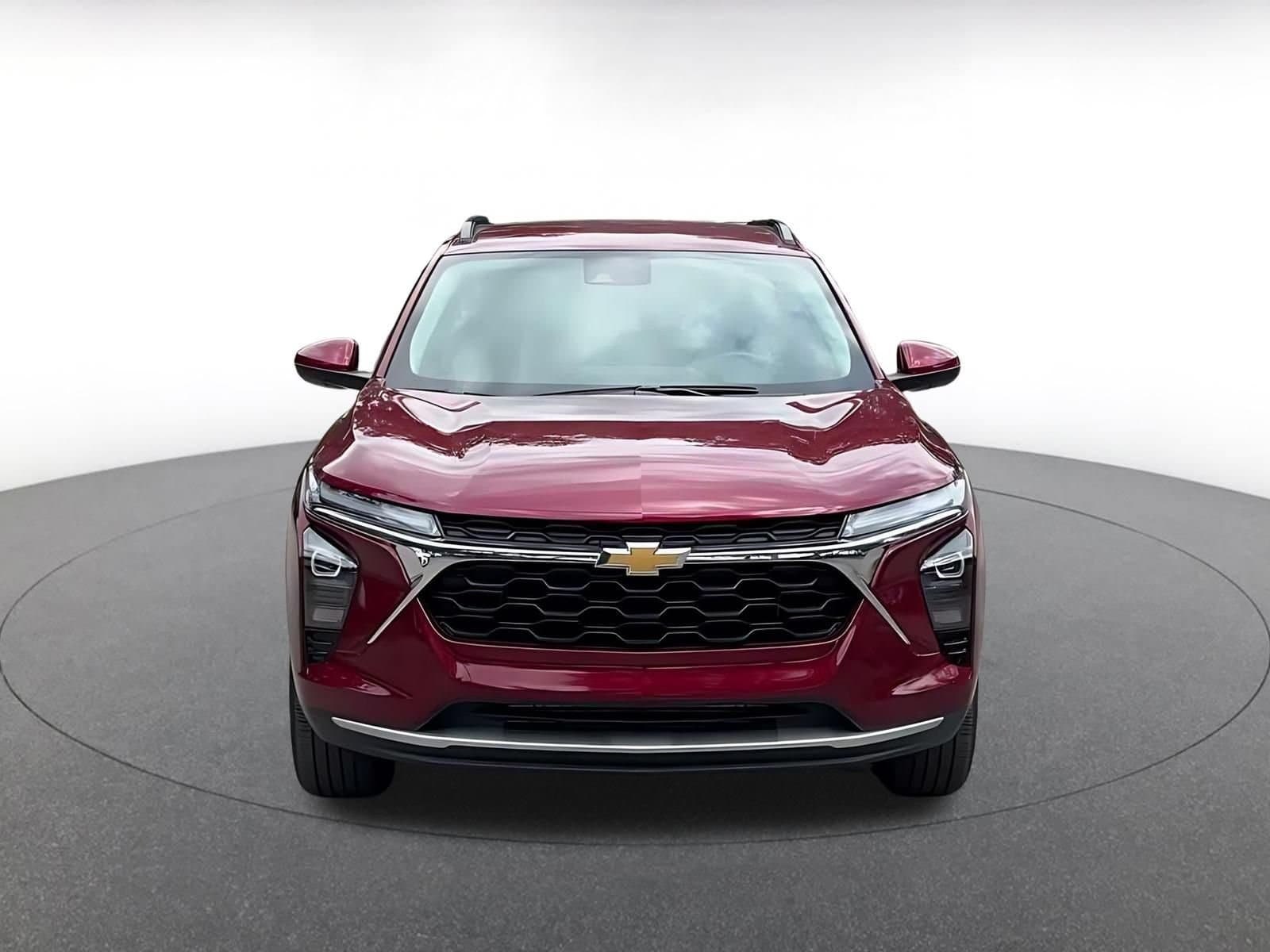 Thumbnail: 2025 Chevrolet Trax - 4