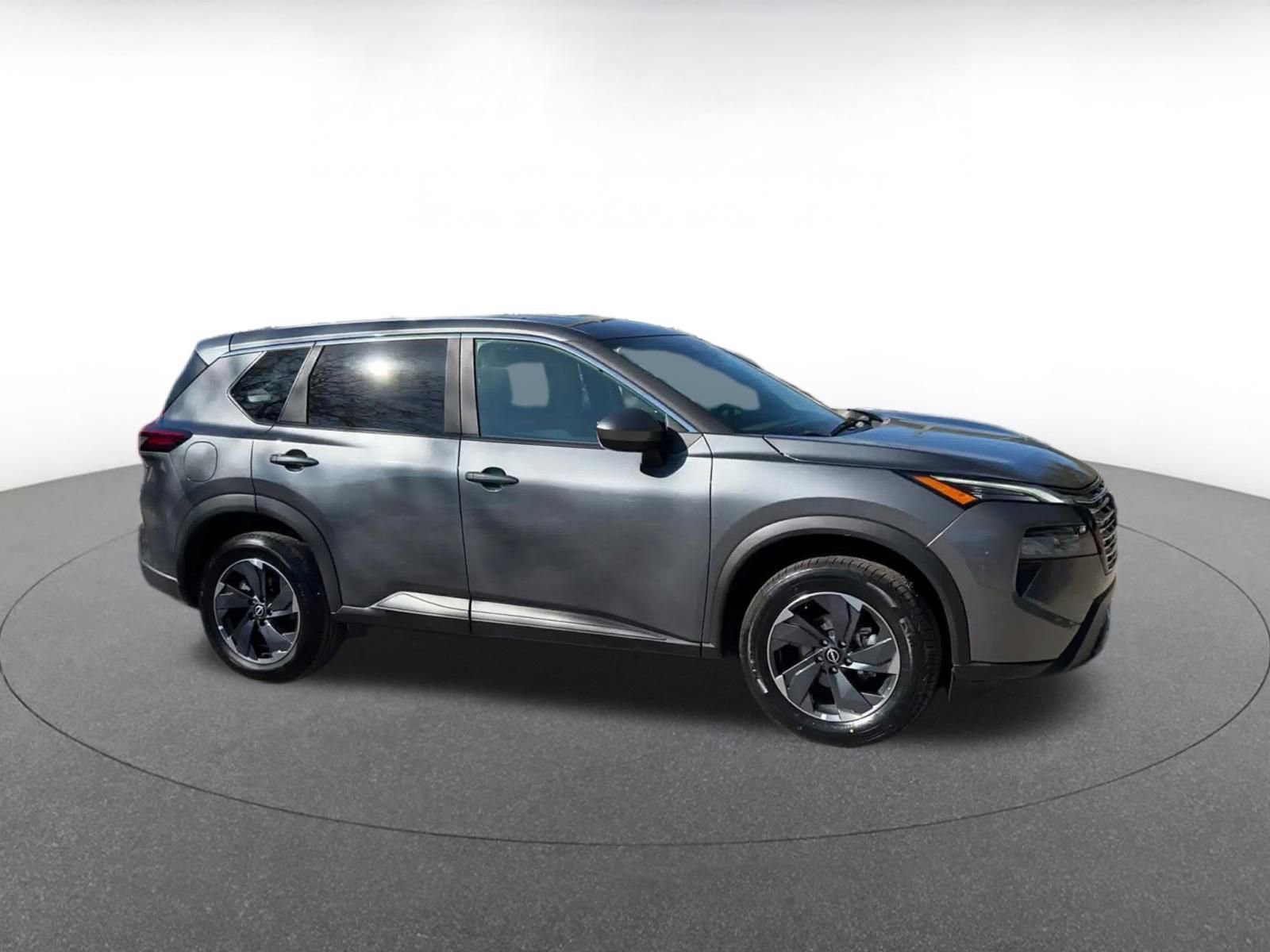 Thumbnail: 2025 Nissan Rogue - 2