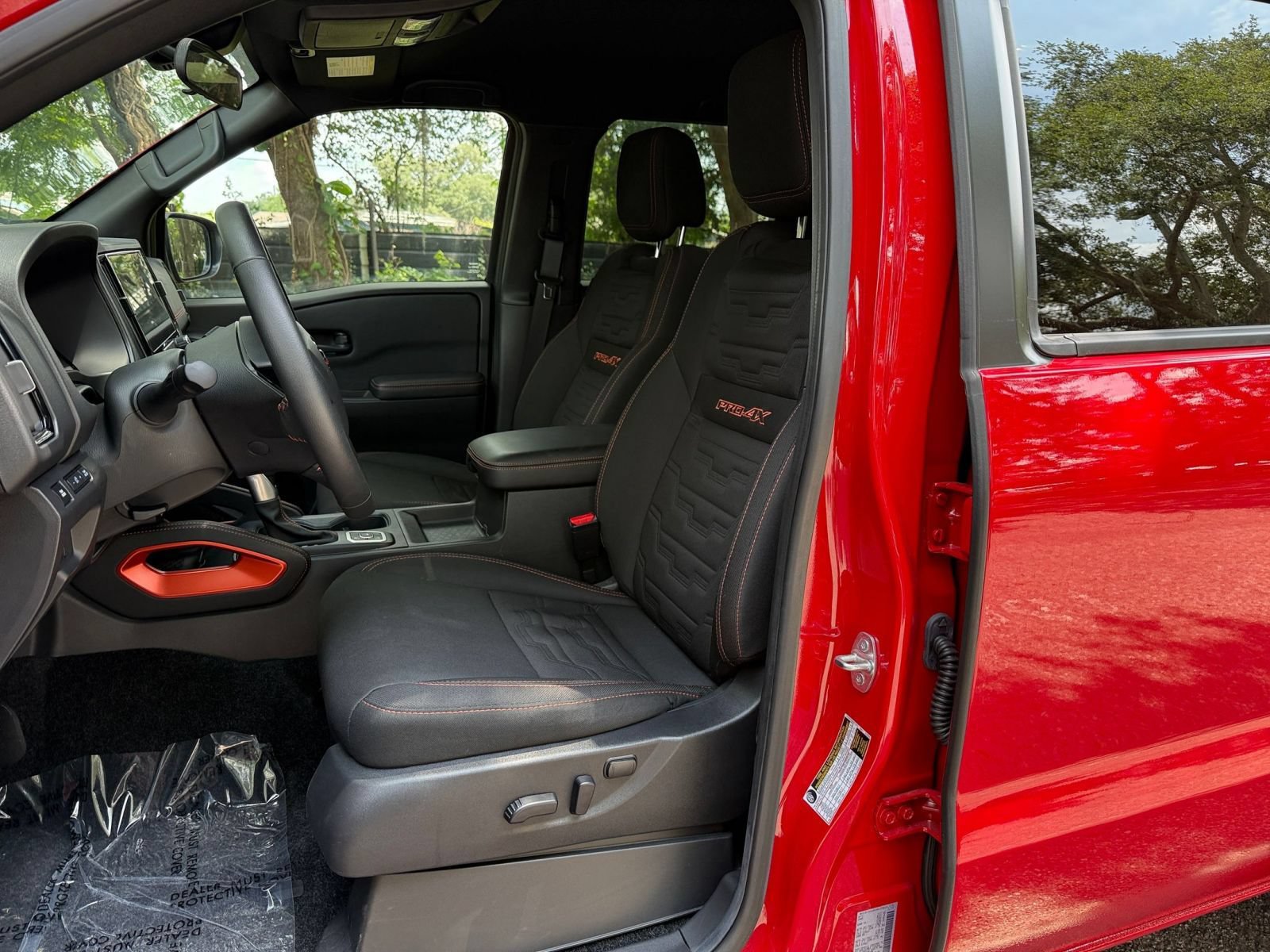 Thumbnail: 2026 Nissan Frontier - 33