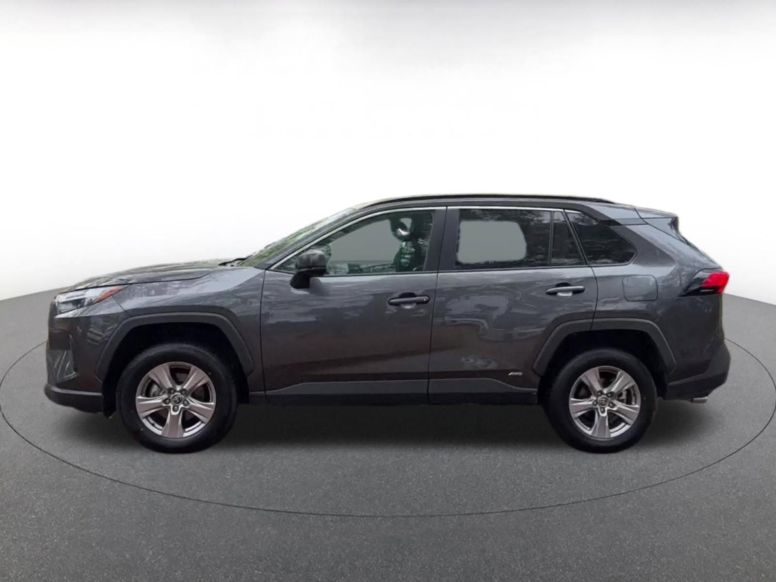 Thumbnail: 2025 Toyota RAV4 - 9