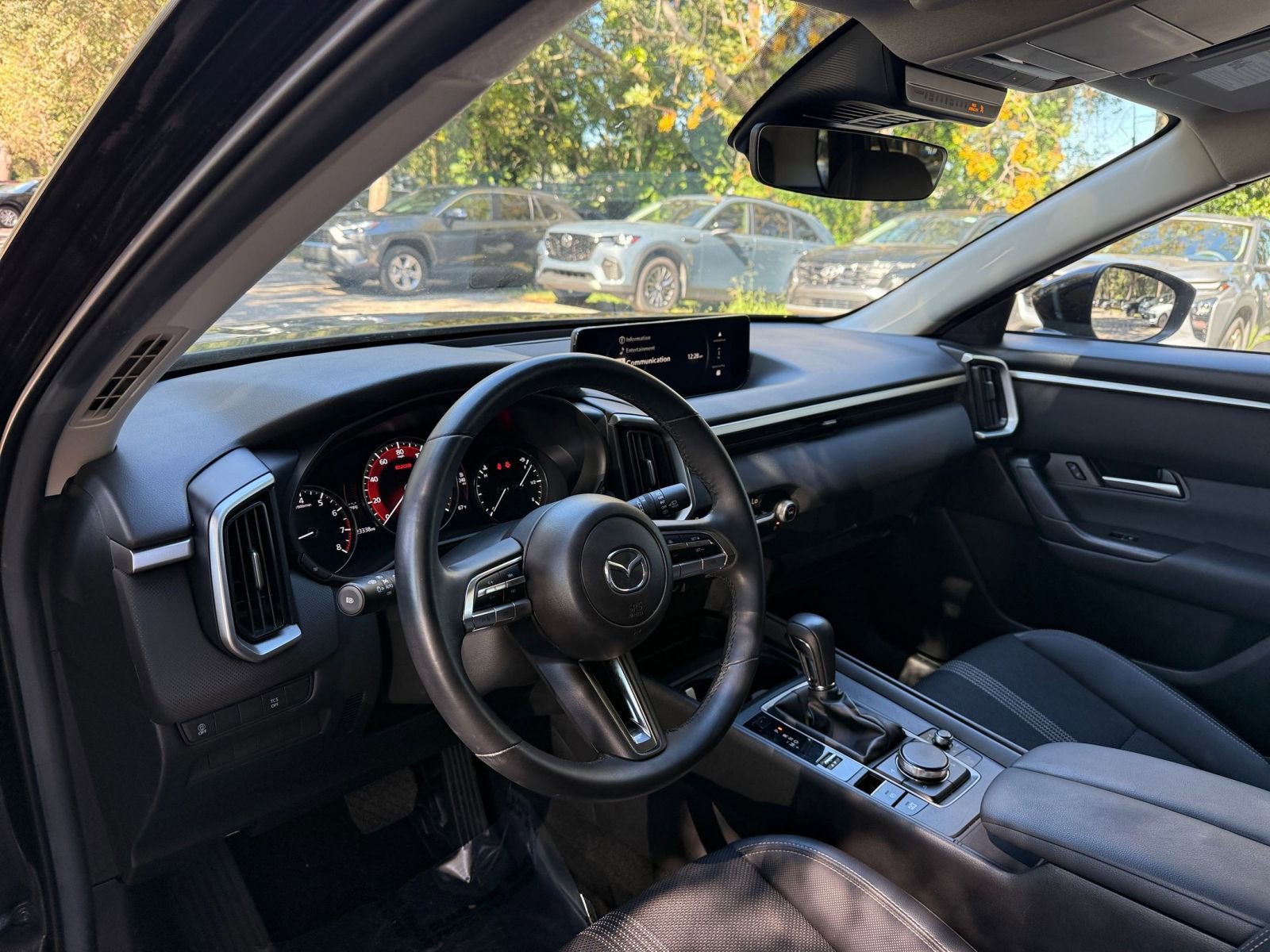 Thumbnail: 2025 Mazda CX-50 - 28