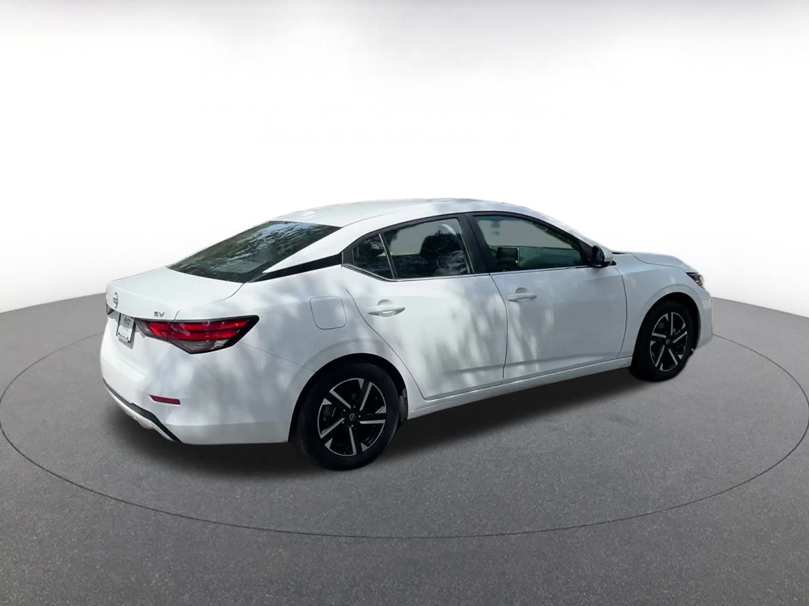 Thumbnail: 2024 Nissan Sentra - 15