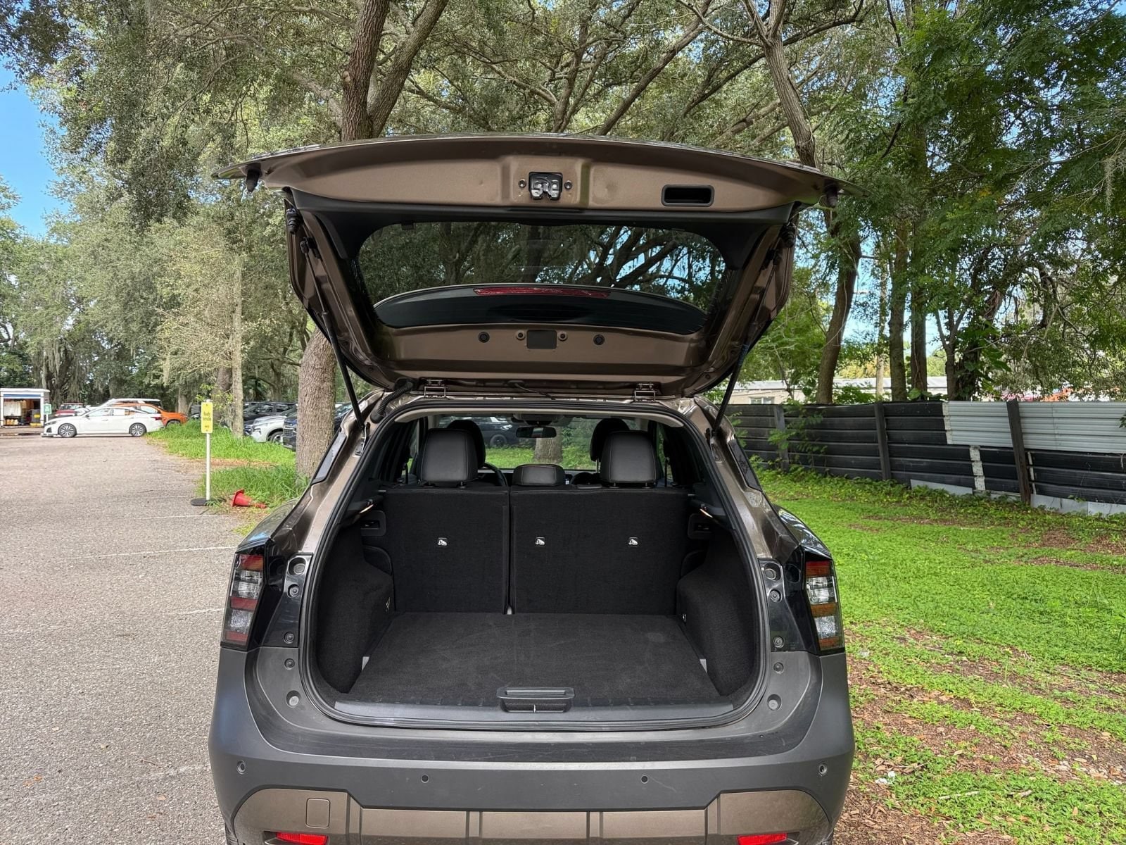Thumbnail: 2026 Nissan Kicks - 27