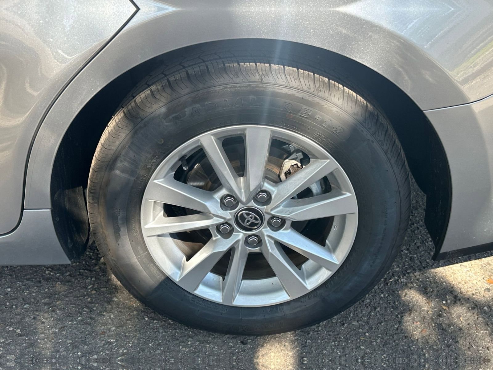 Thumbnail: 2025 Toyota Camry - 23