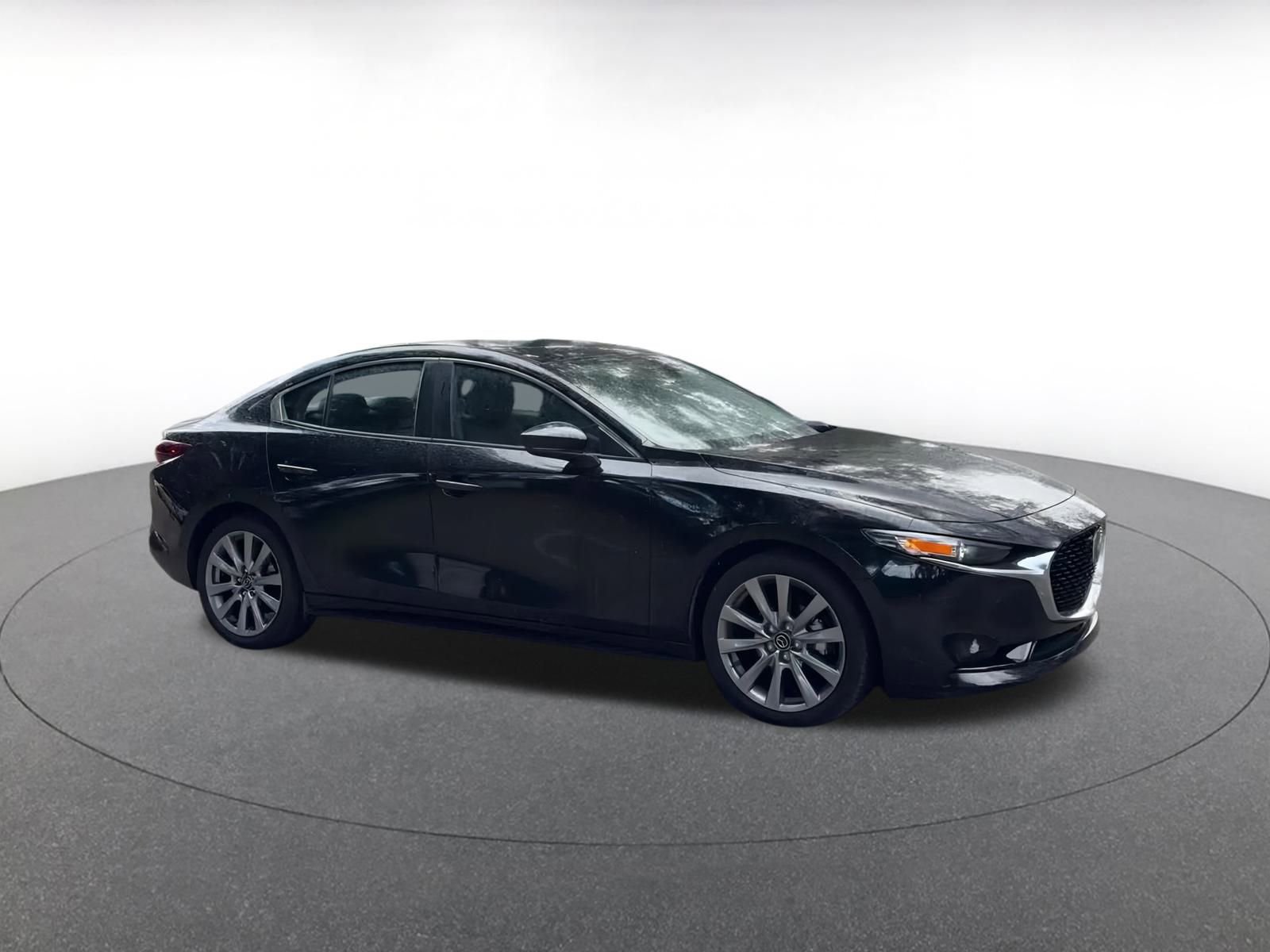 Thumbnail: 2025 Mazda Mazda3 - 2