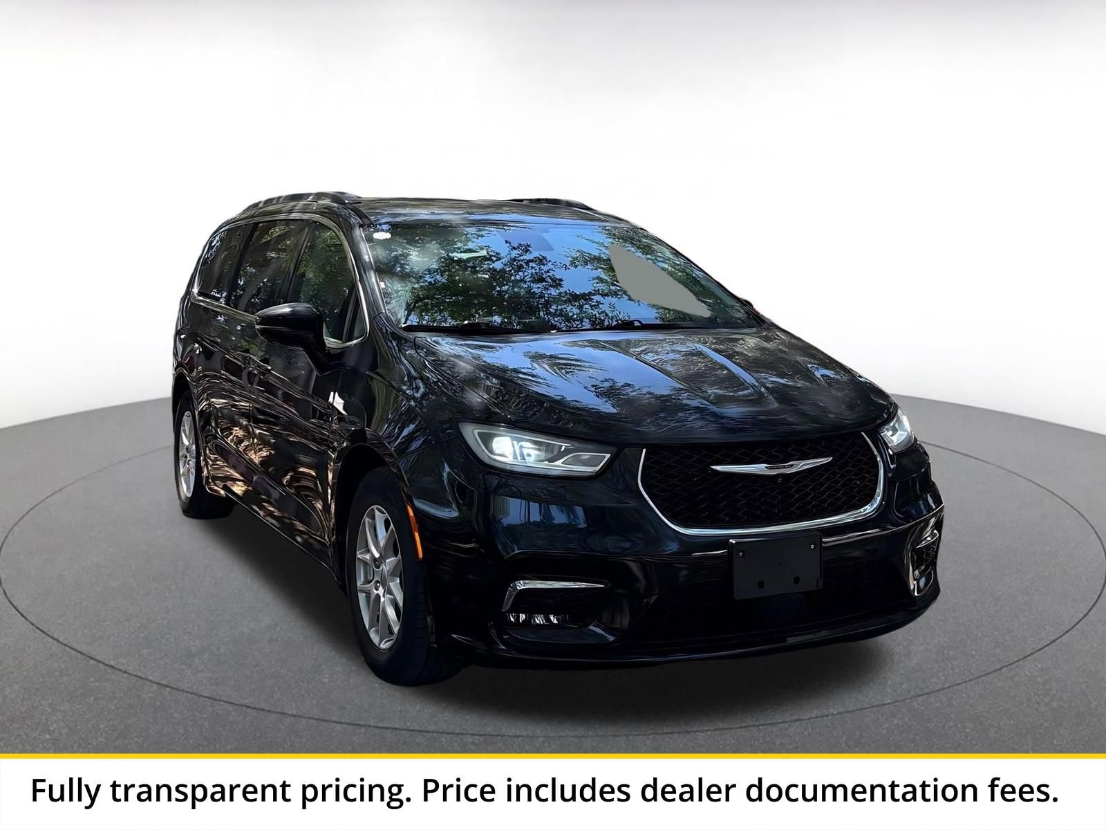 Thumbnail: 2022 Chrysler Pacifica - 1