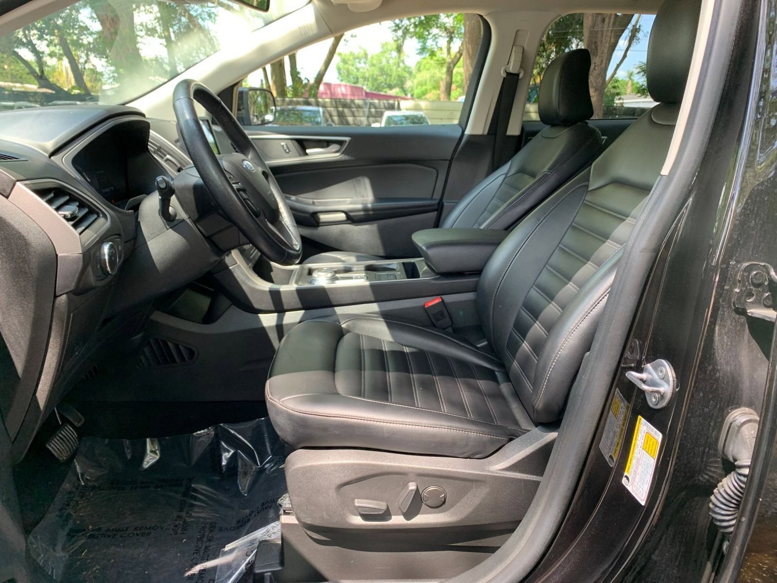 Thumbnail: 2023 Ford Edge - 21