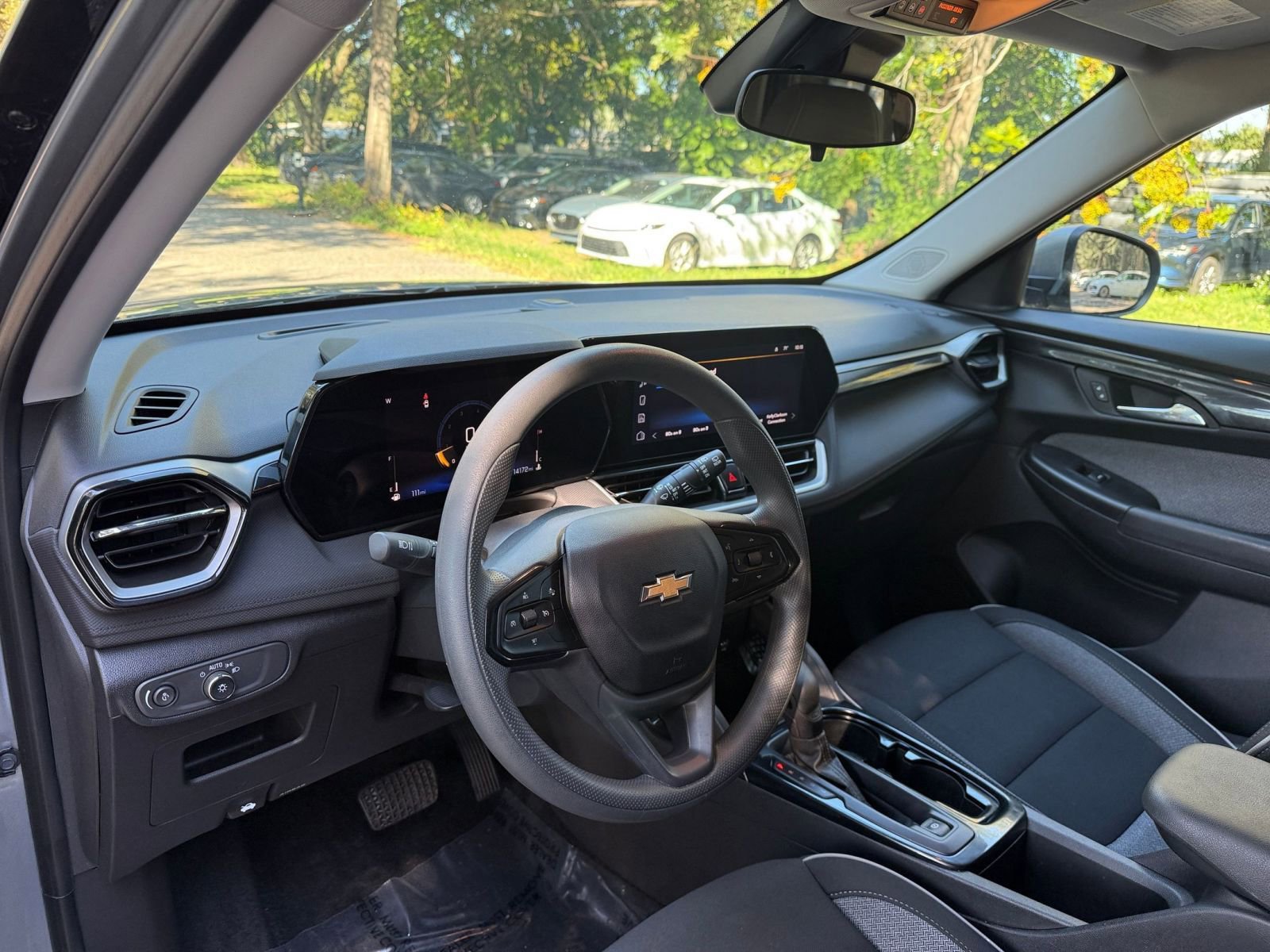 Thumbnail: 2025 Chevrolet TrailBlazer - 28