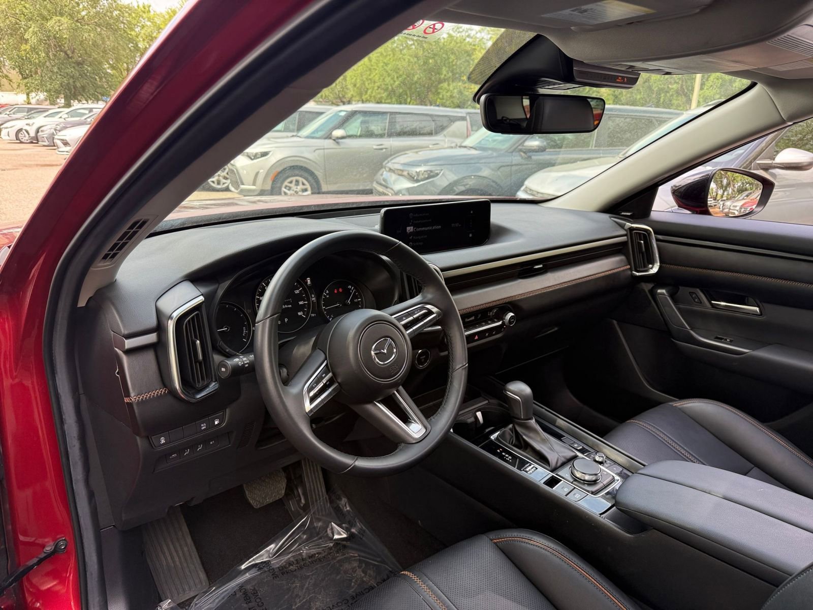 Thumbnail: 2025 Mazda CX-50 - 33