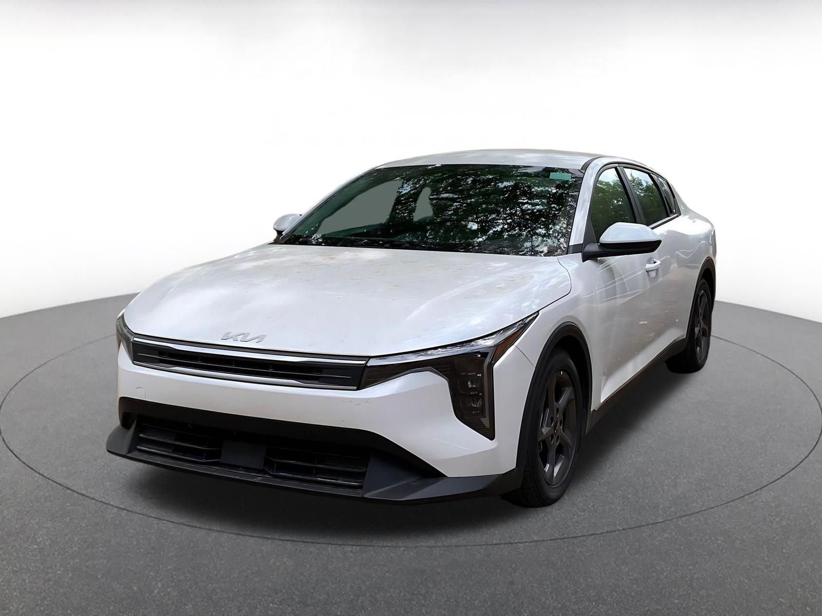 Thumbnail: 2025 Kia K4 - 3